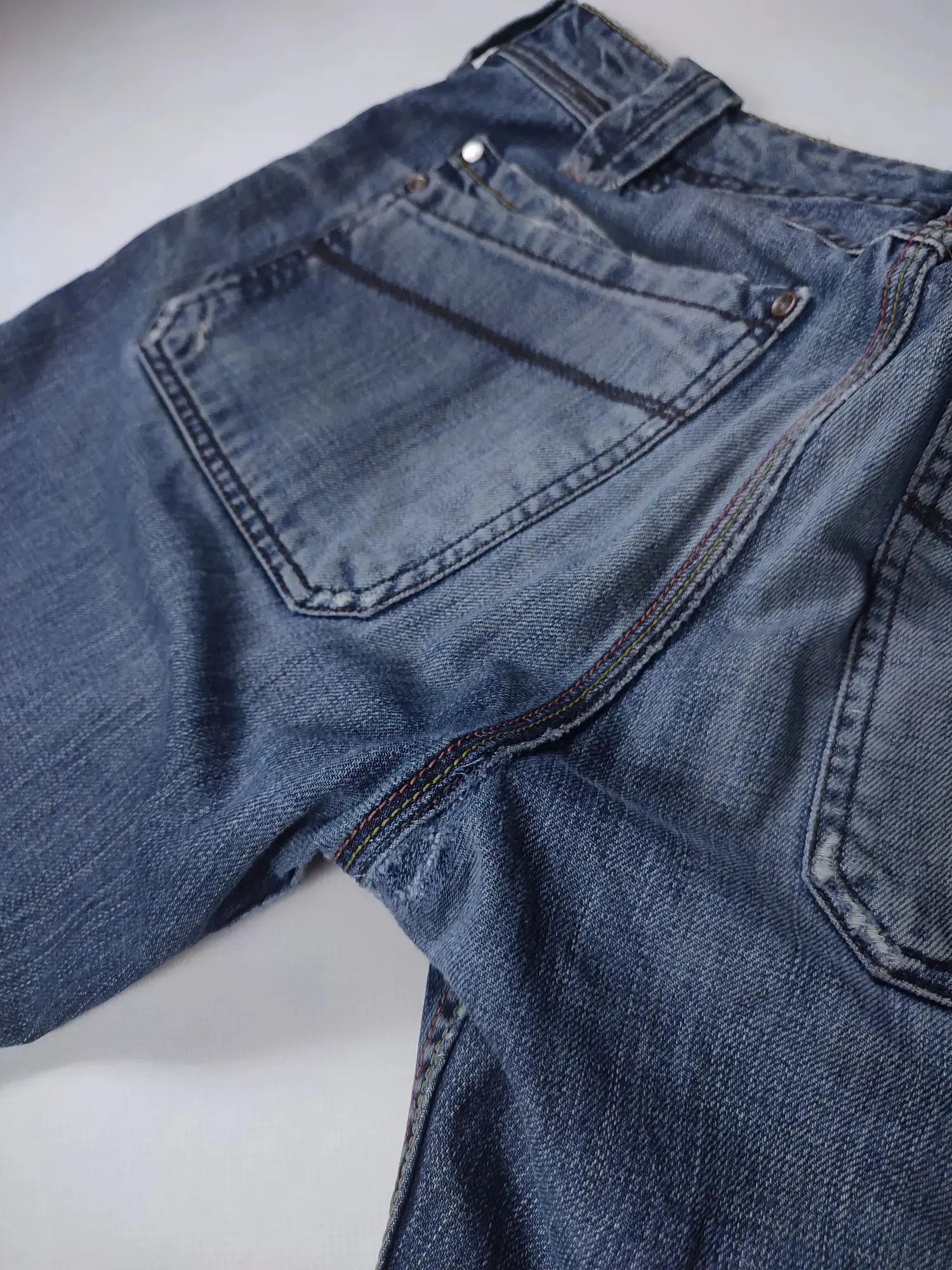 Diesel × Vintage Diesel Moorix Washed Straight Damaged Denim Pants Size US 30 / EU 46 - 16 Thumbnail