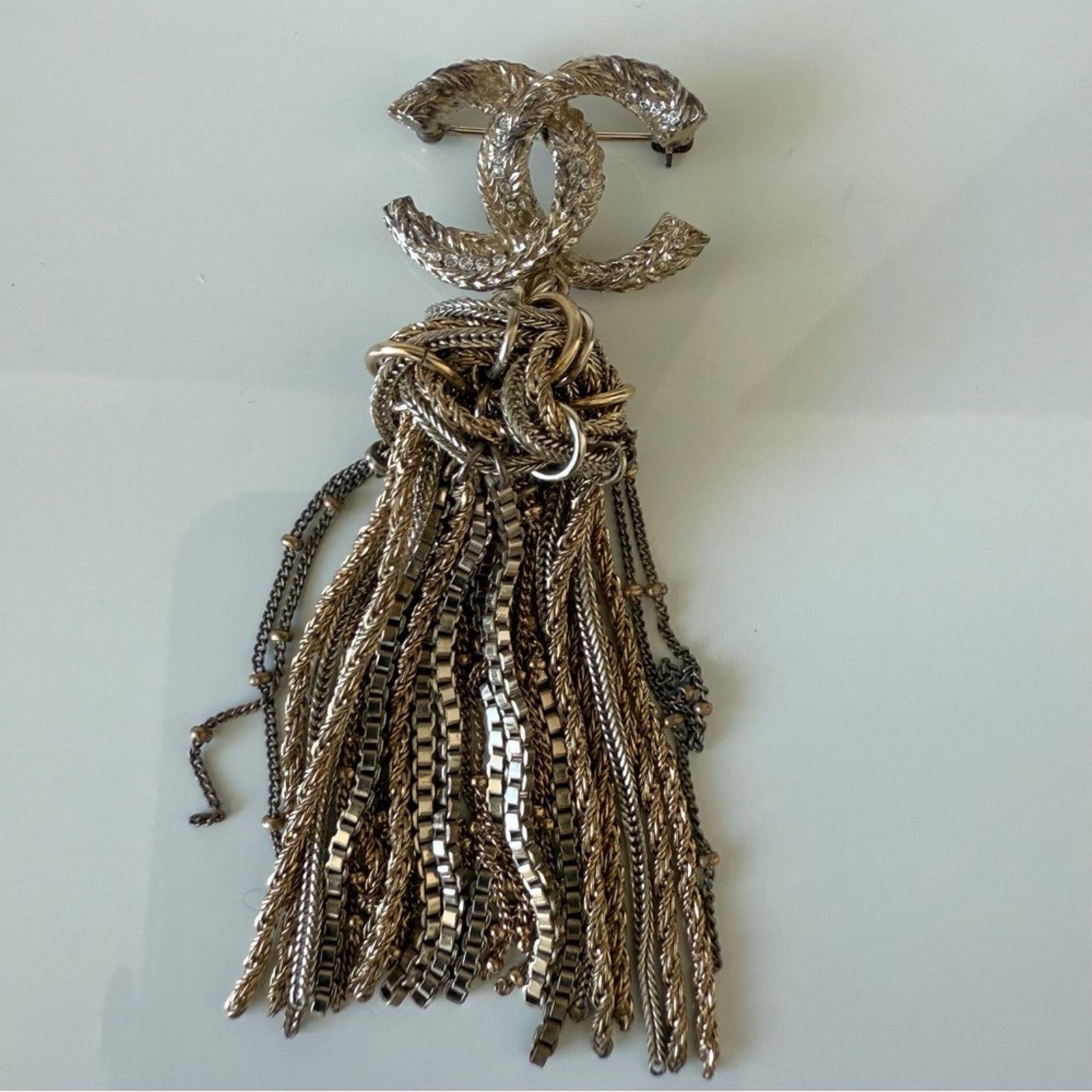 Chanel CHANEL tassel brooch Authentic Retail 1550$ Size ONE SIZE - 1 Thumbnail