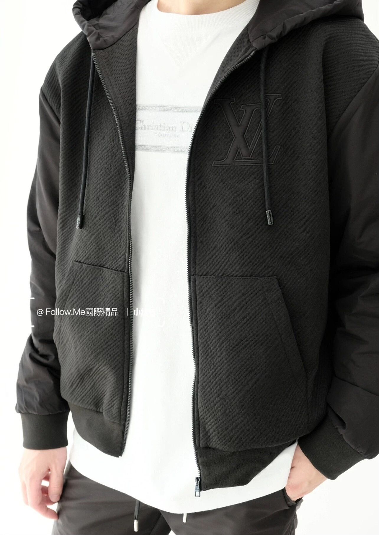 Louis Vuitton louis vuitton black logo zip hoodie jacket Size US M / EU 48-50 / 2 - 1 Thumbnail