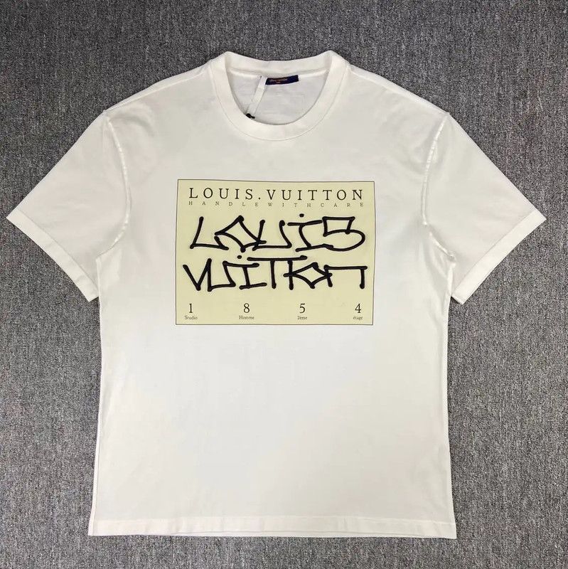 Louis Vuitton Louis Vuitton White Cotton XXL T-Shirt 0089 Size XXL / US 16-18 / IT 52-54 - 1 Thumbnail