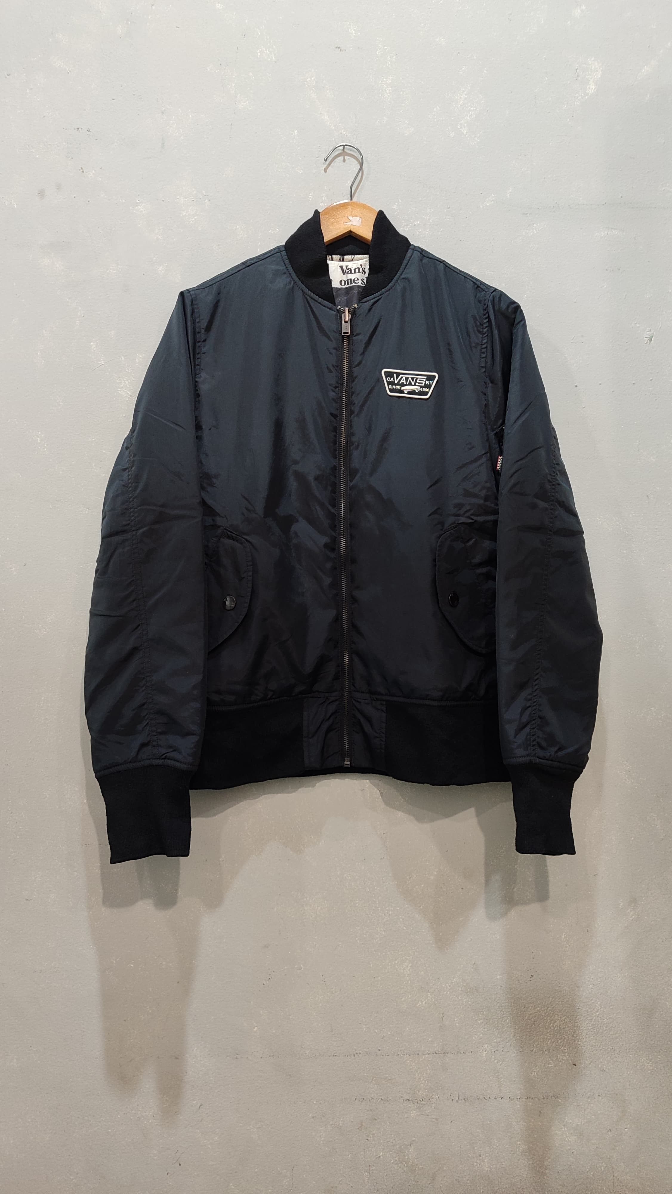 Vans Vans bomber reversible Size US S / EU 44-46 / 1 - 1 Thumbnail
