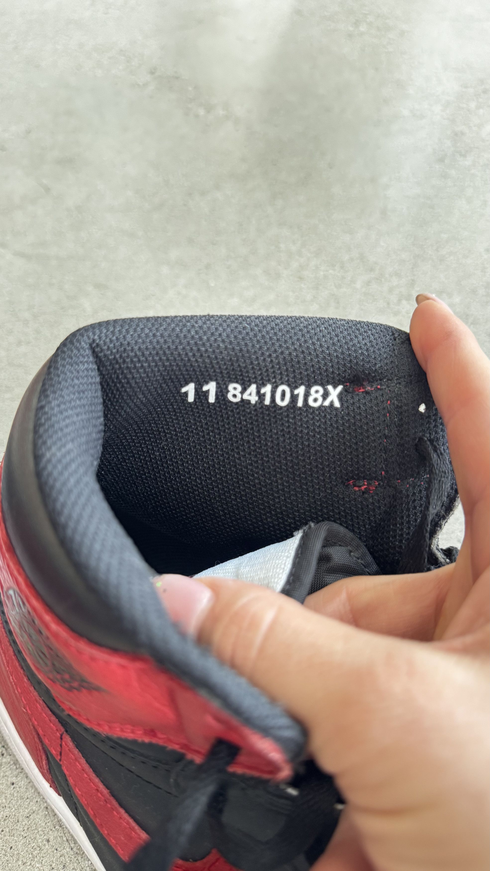 Nike Nike Air Jordan 1 Retro High “Bred / Banned” (2016) Size US 11 / EU 44 - 7 Thumbnail