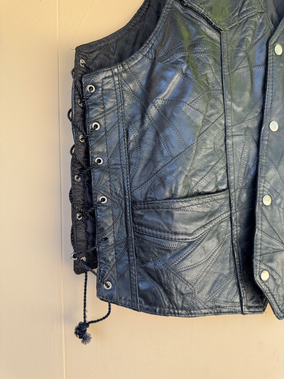 Other 90s Buffalo Leather Motorcycle Vest Size US XXL / EU 58 / 5 - 4 Thumbnail