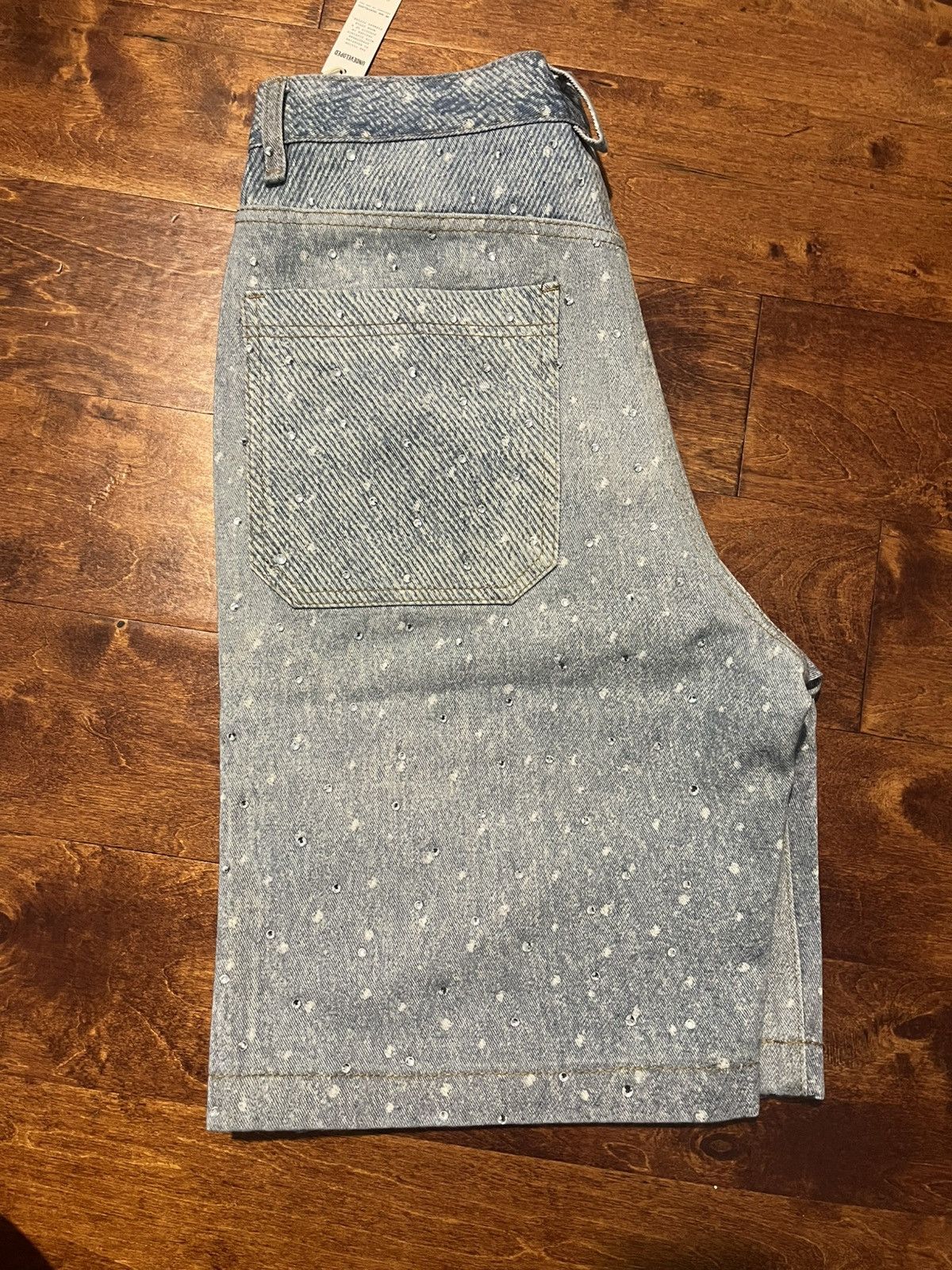 Other Azul Rhinestone Shorts Size US 30 / EU 46 - 6 Thumbnail