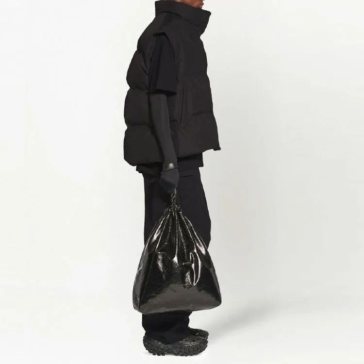 Balenciaga oc11z1125 Swing Puffer Gilet in Black Size US M / EU 48-50 / 2 - 5 Thumbnail