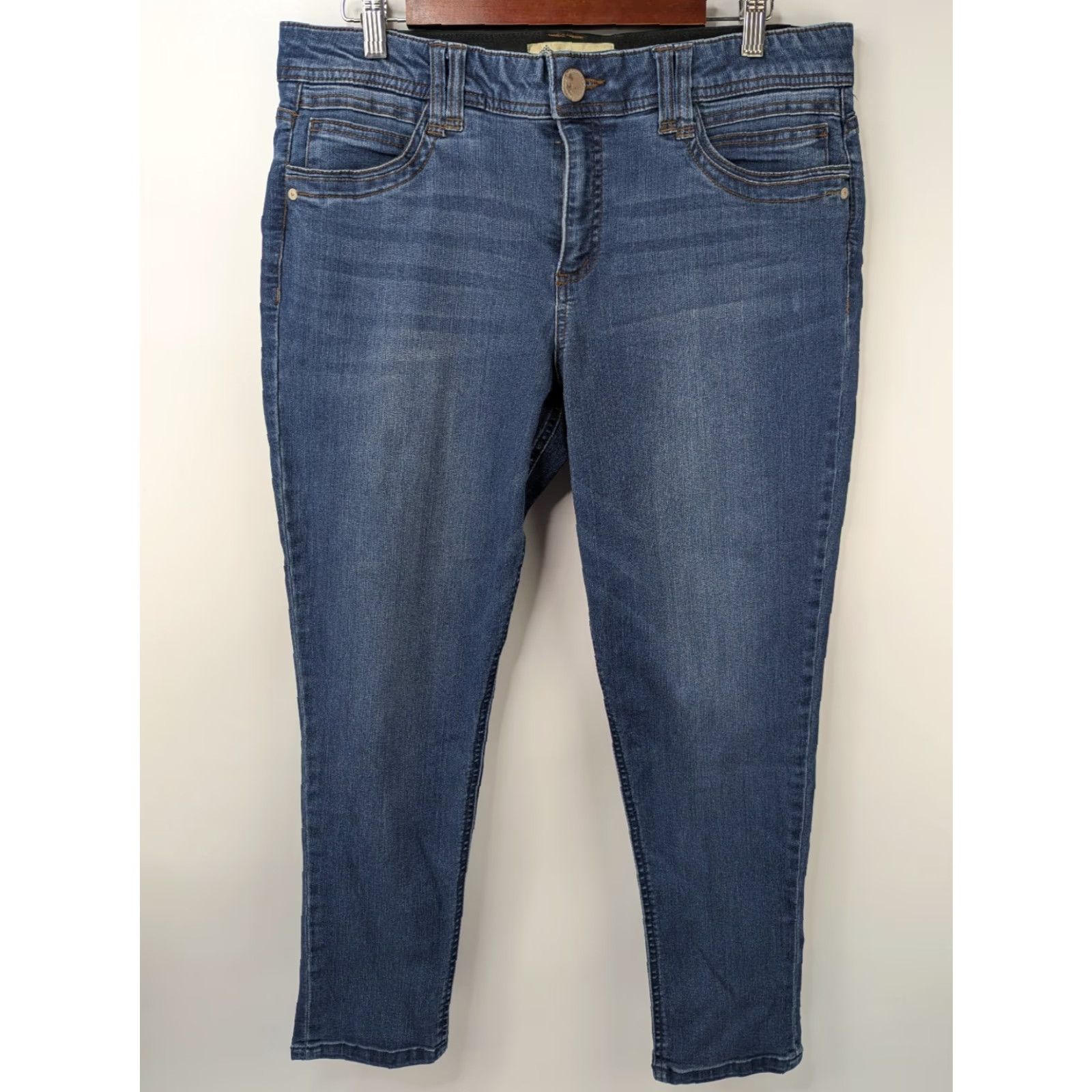 Vintage DEMOCRACY Jeans Women's Size 14 Blue Skinny Mid Rise 5-Pocket Denim Assembly: Button, Zipper, Stretch, Machine Washable Womens Size 36" / US 14 / IT 50 - 2 Thumbnail