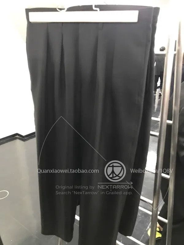 Comme des Garcons size S Classic Slim Wool Trousers