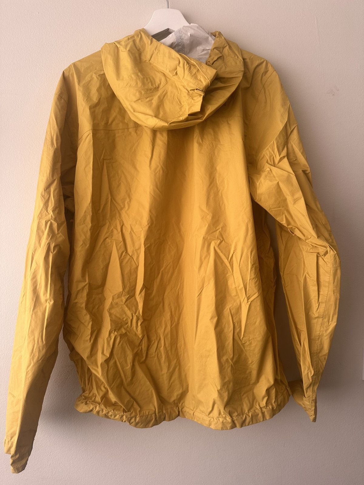 The North Face The North Face Yellow Zip zip rain jacket windbreaker Size US L / EU 52-54 / 3 - 2 Thumbnail