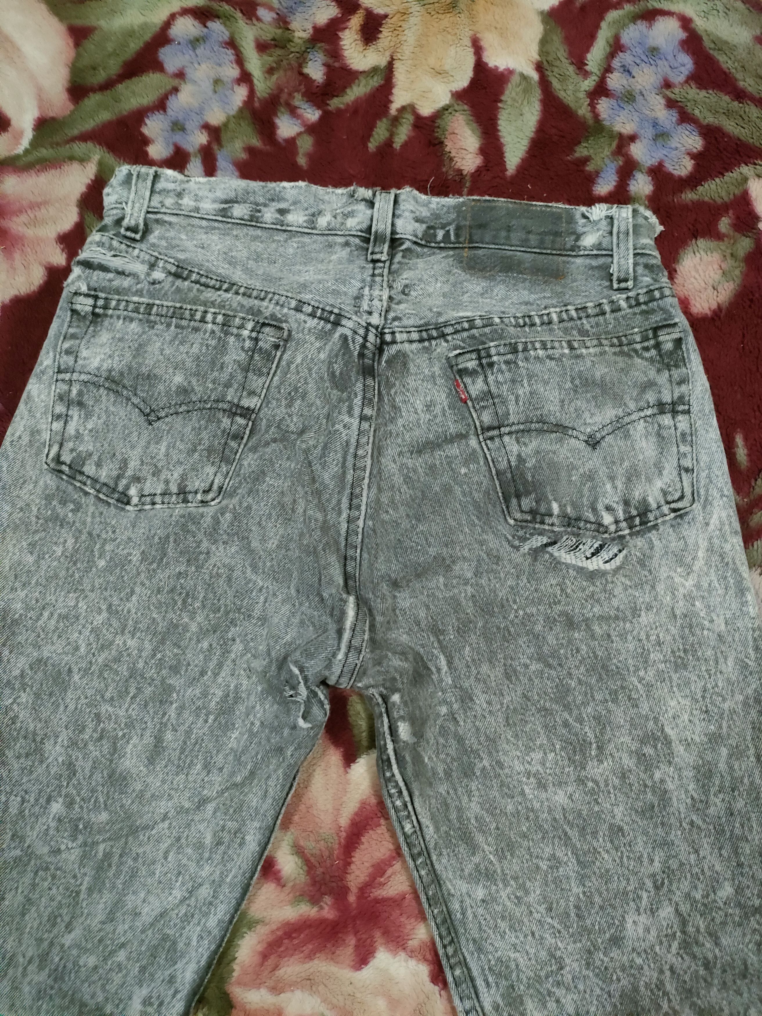 Levi's Vintage Distressed Levi's Stone Wash Size US 30 / EU 46 - 12 Thumbnail