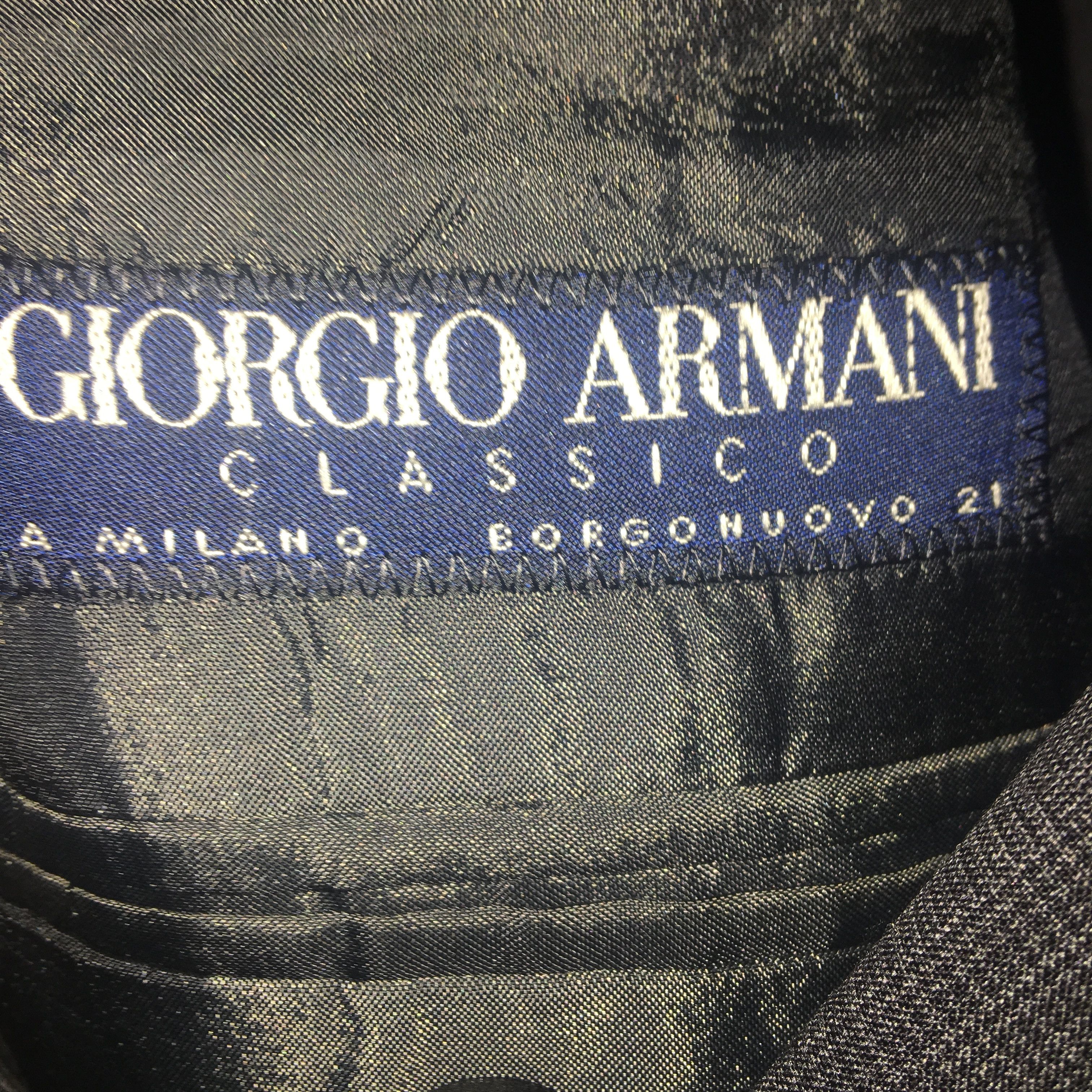 Armani Vintage Giorgio Armani Classico/Black Label Suit Size 42L - 2 Thumbnail