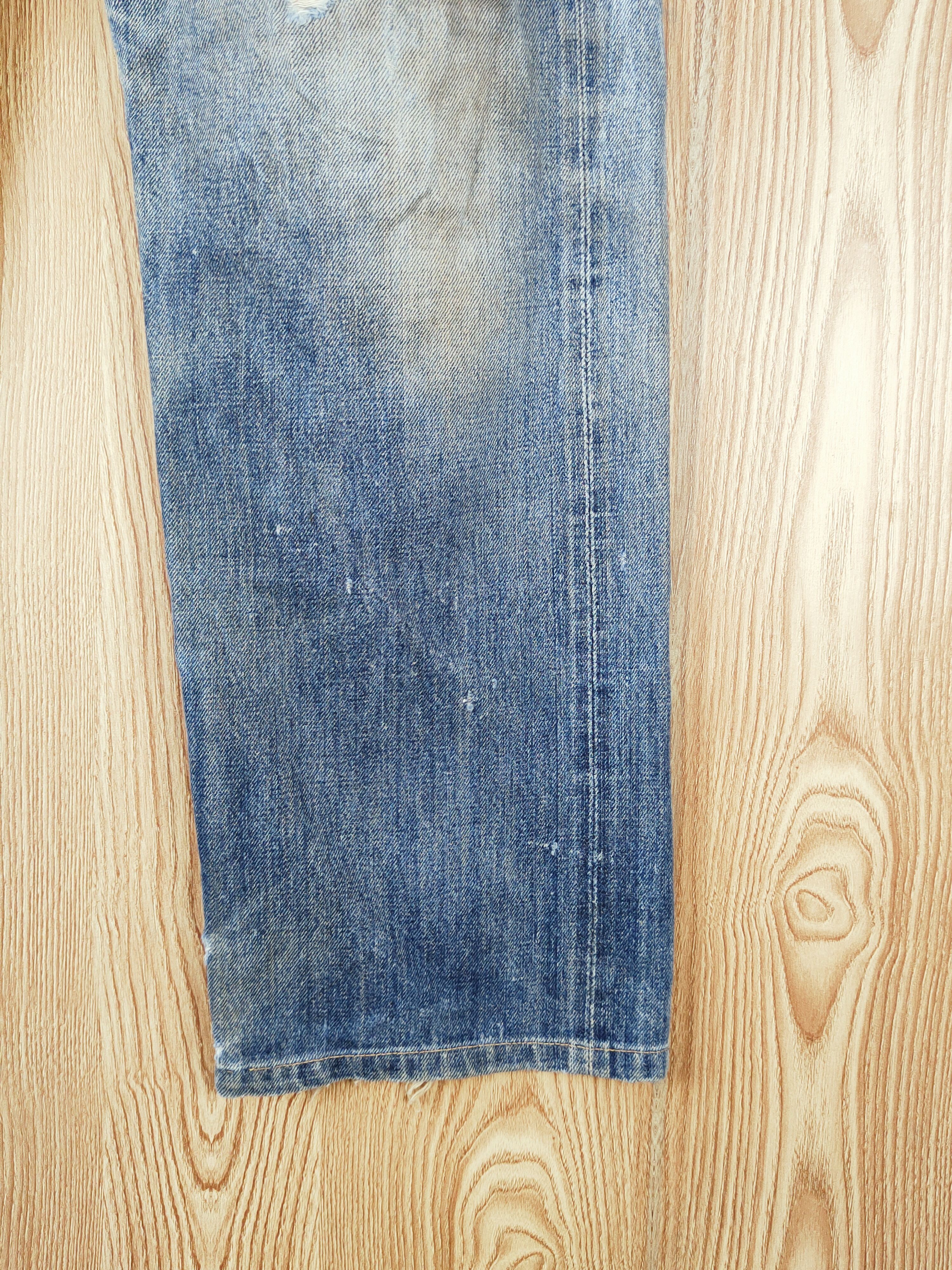Levi's Levi's Big E light wash Faded Distressed grunge denim #W932 Size US 31 - 6 Thumbnail