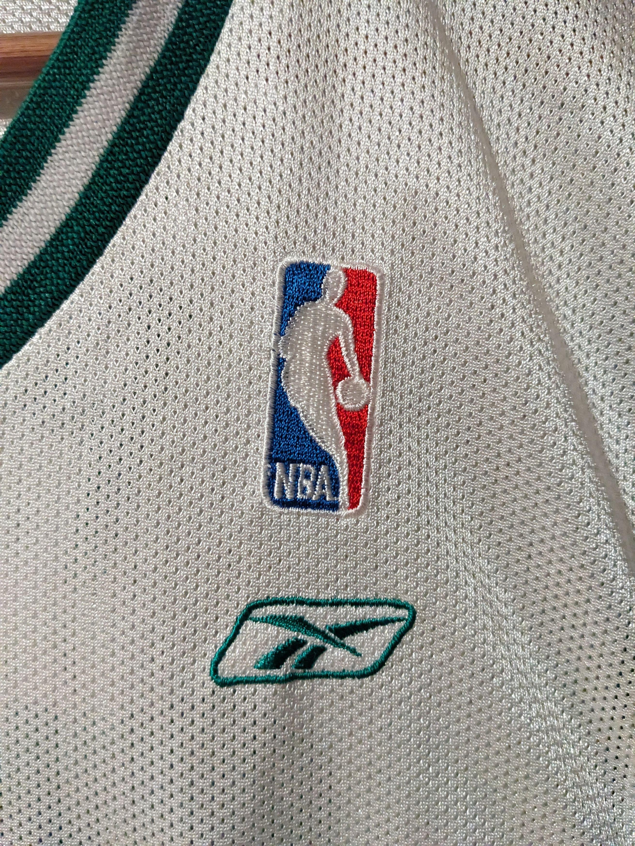 Vintage Vintage Boston Celtics Paul Pierce Medium Basketball Jersey Size US M / EU 48-50 / 2 - 3 Thumbnail