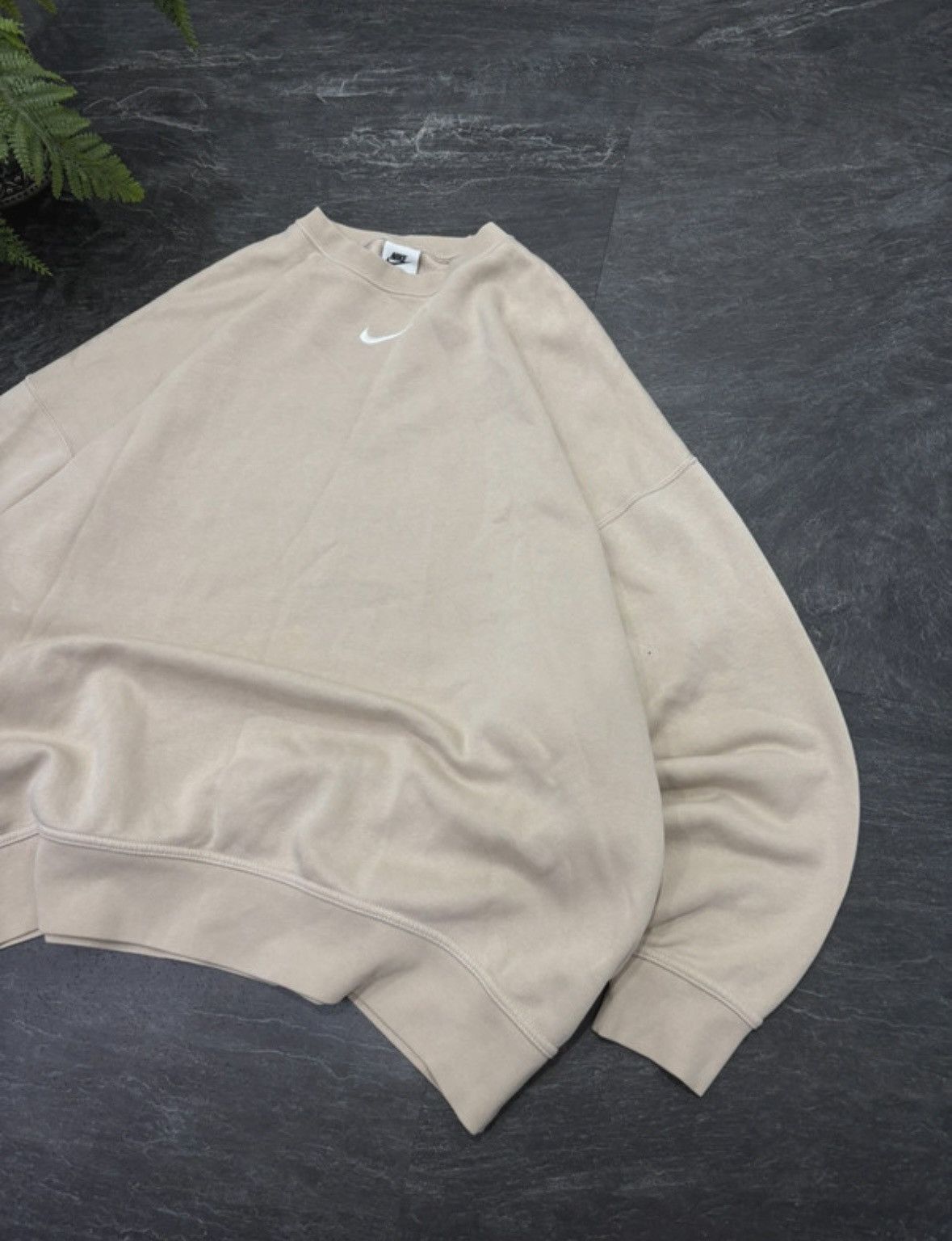 Nike 00s Nike Vintage Center Swoosh Logo Oversized Sweatshirt Size US S / EU 44-46 / 1 - 3 Thumbnail