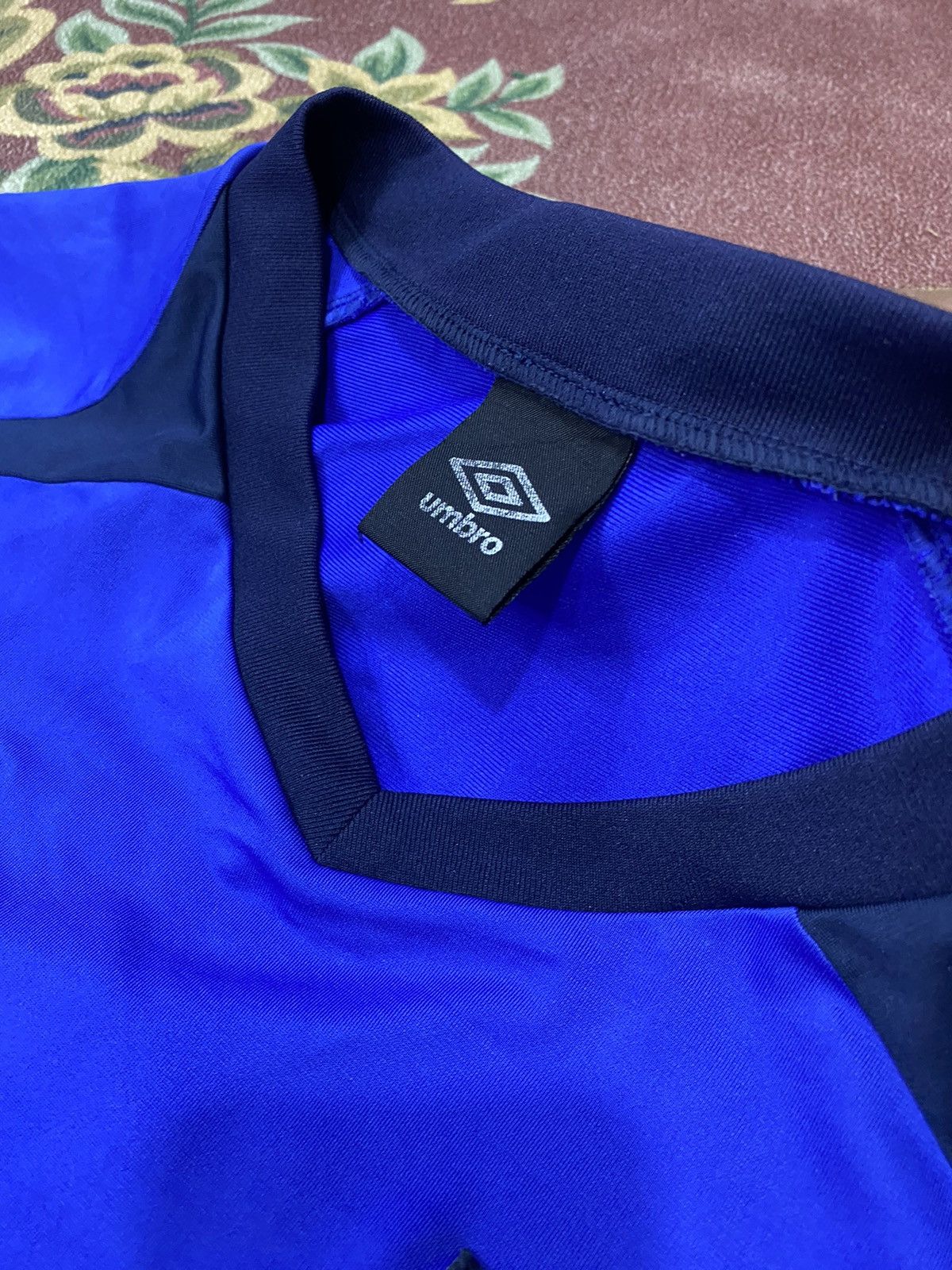 Umbro Vintage 90s Jersey Umbro Big Logo Size US XL / EU 56 / 4 - 10 Thumbnail