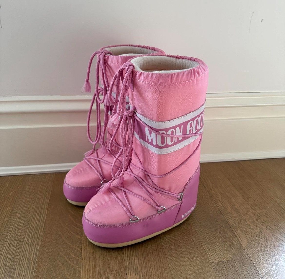 Moon Boot Pink Moon Boots Size US 7.5 / IT 37.5 - 1 Thumbnail