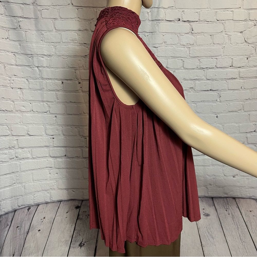 Other NWT New $68 Cable & Gauge Sleeveless Pleated Top With Embro Size S / US 4 / IT 40 - 3 Thumbnail