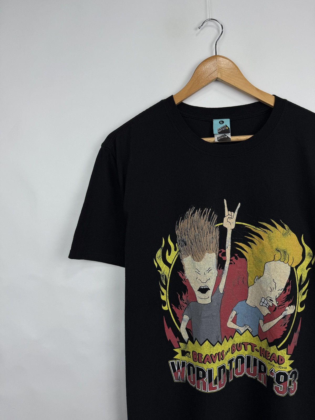 Band Tees 🤟🇺🇸 Vintage Beavis and Butthead MTV Mike Judge World Tour 93 Size US L / EU 52-54 / 3 - 4 Thumbnail