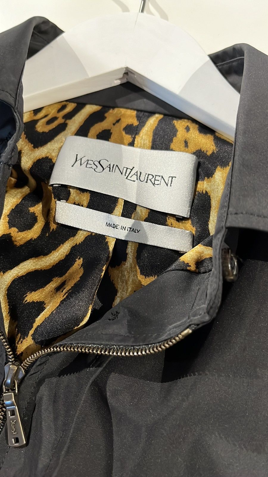 Yves Saint Laurent Yves Saint Laurent Black Leopard-Trim Zip Shirt Jacket Size S / US 4 / IT 40 - 11 Thumbnail