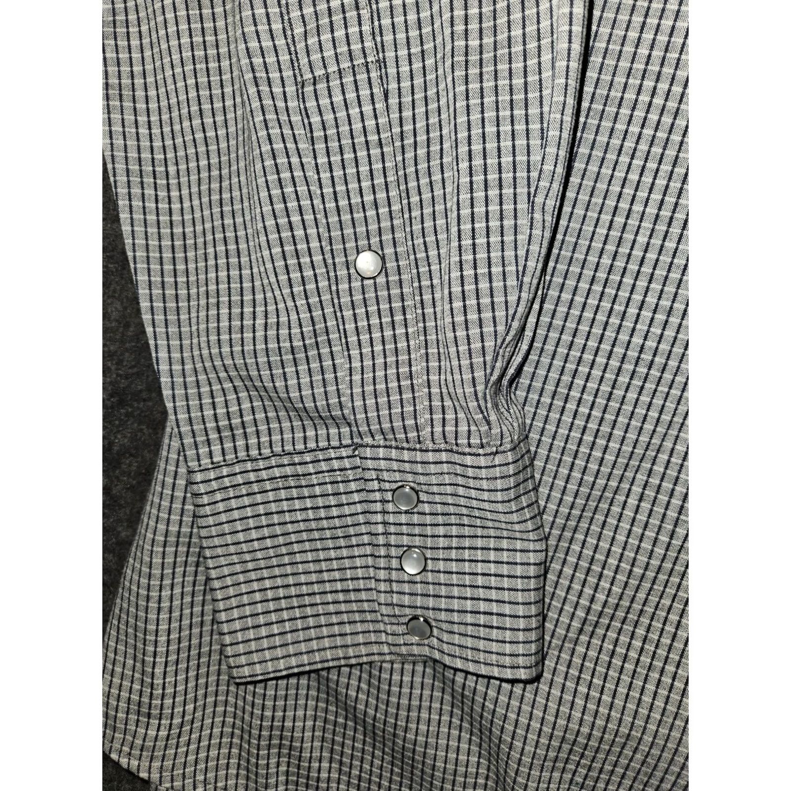 Vintage VINTAGE Flying R Ranchwear Pearl Snap Shirt Men's 18-36 Gray Long Sleeve USA Western Shirt Size US XXL / EU 58 / 5 - 6 Thumbnail