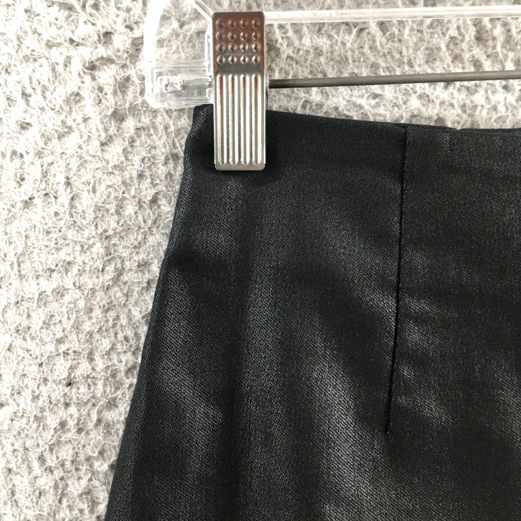 H&M H&M Straight & Pencil Skirt Womens 6 Black Cotton Blend Flat Front Casual Zipper Skirt Women Black 6 Knee Length Mens? Size 28" / US 6 / IT 42 - 3 Thumbnail