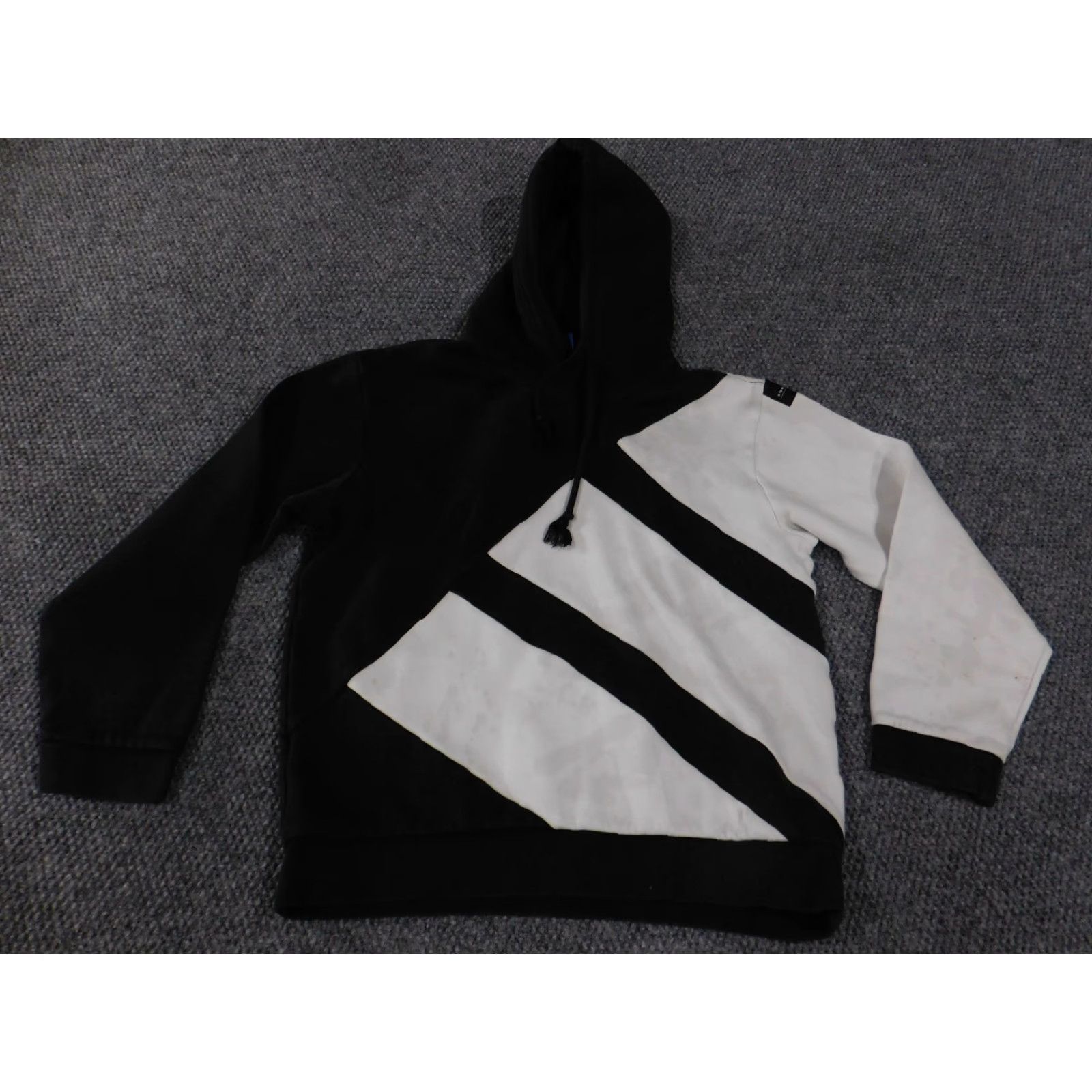 Adidas Adidas Hoodie Mens S Black White Equipment ADV 91-17 Stripes Streetwear Zip Pullover Regular Mens Size US S / EU 44-46 / 1 - 2 Thumbnail