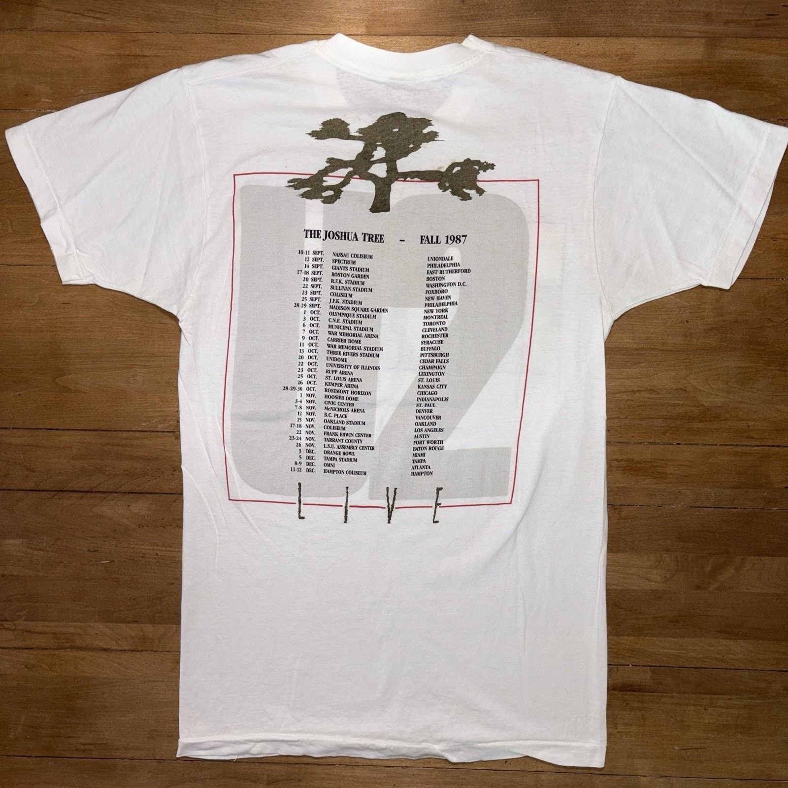 Vintage U2 Vintage Tee The Joshua Tree Tour - Fall 1987 Tour Live 80 Size US M / EU 48-50 / 2 - 4 Thumbnail