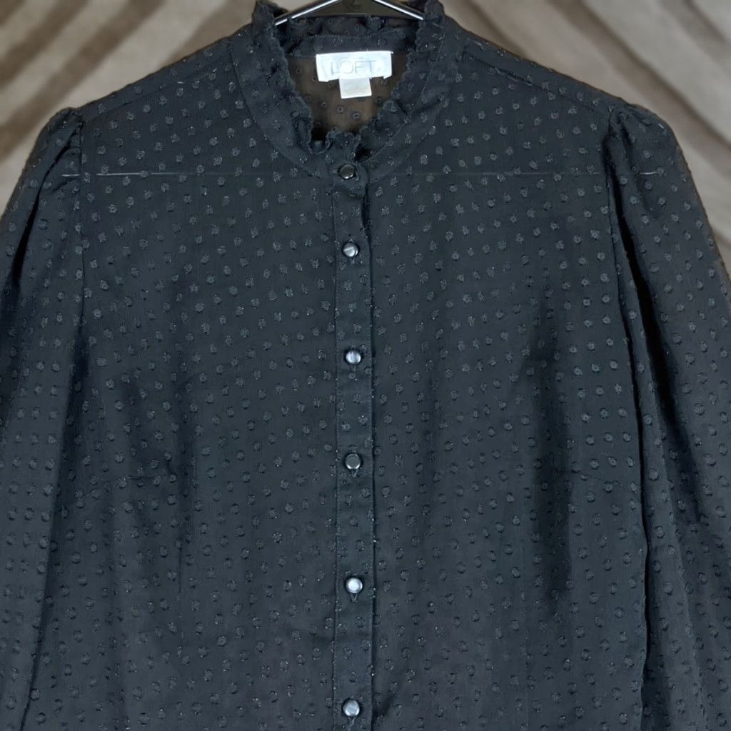 Ann Taylor Ann Taylor LOFT Blouse Black Button Down Sheer Popcorn Long Sleeve 10 Women Clothing Shirt Size L / US 10 / IT 46 - 1 Thumbnail