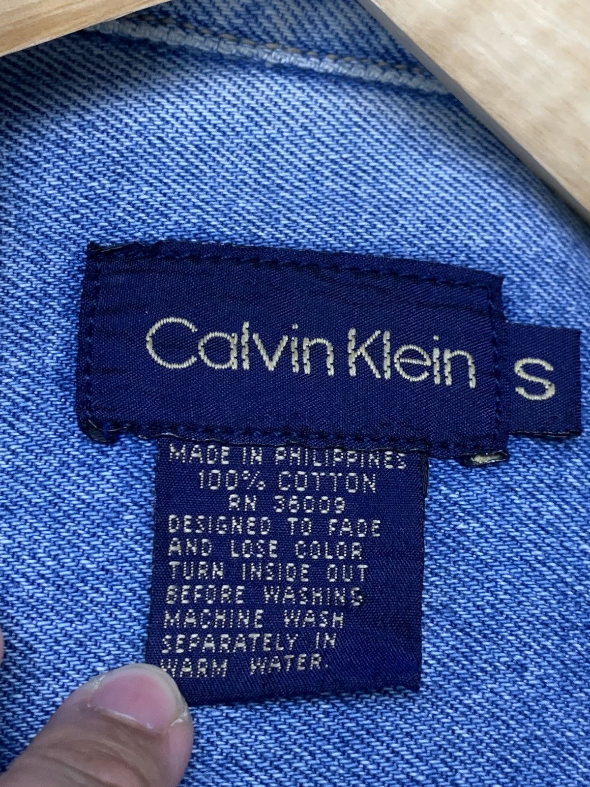Calvin Klein × Vintage Vintage Calvin Klein Denim Jacket Size US S / EU 44-46 / 1 - 16 Thumbnail