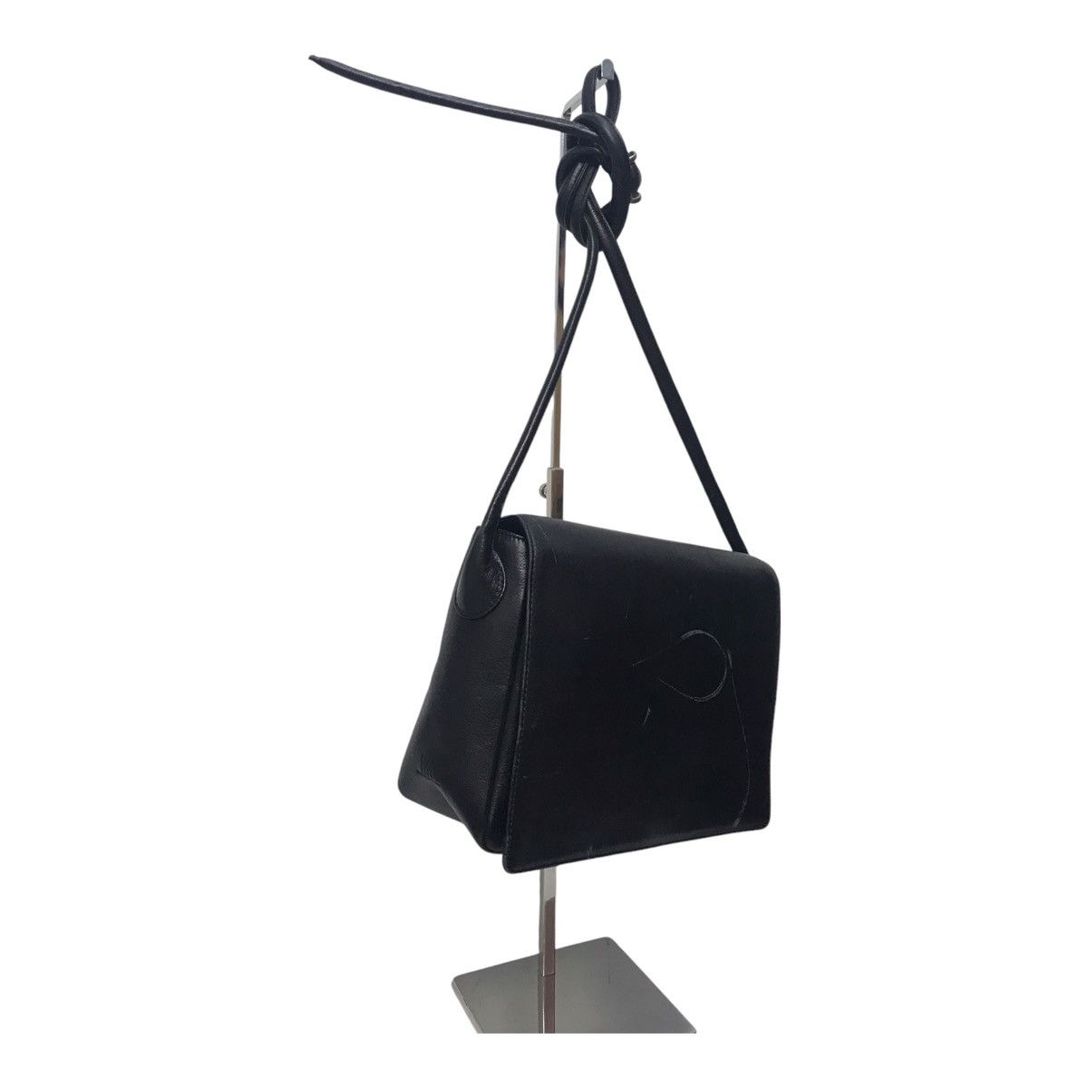 Issey Miyake × Japanese Brand × Vintage Issey Miyake Full Leather Sling Bag Size ONE SIZE - 2 Thumbnail