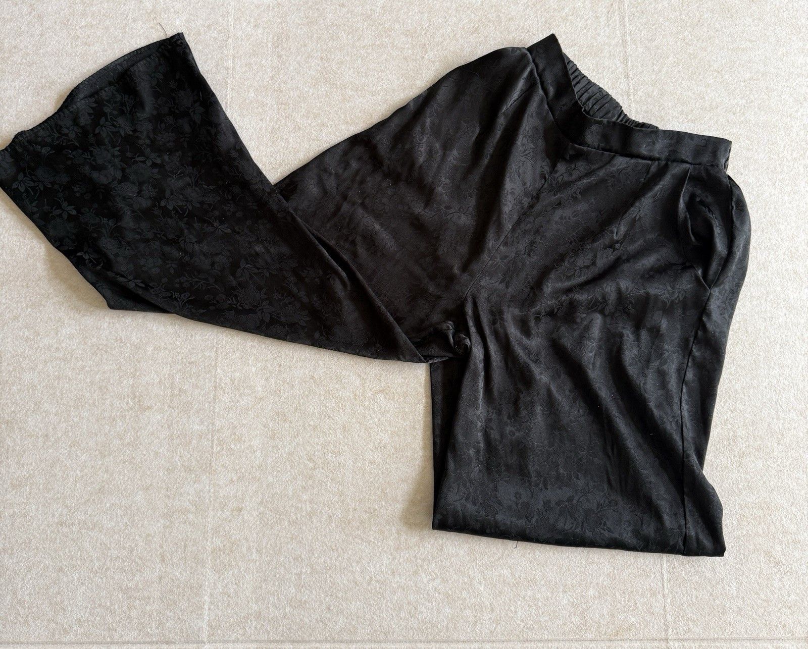 Other June & Ivy Black Floral Women’s Dress Pants Wide Leg Large Size 26" / US 2 / IT 38 - 5 Thumbnail