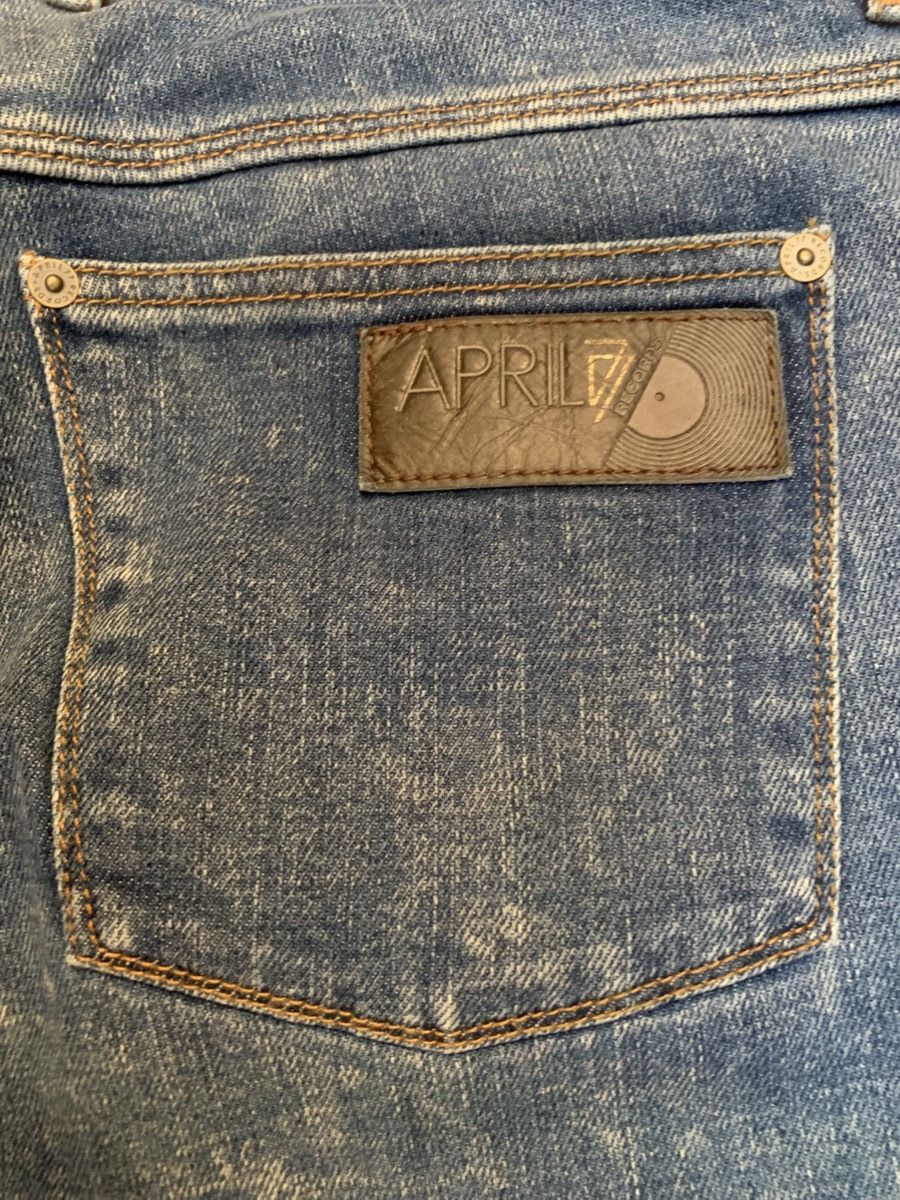 April 77 *RARE* Joey jeans size 31/33,5 Size US 31 - 10 Thumbnail