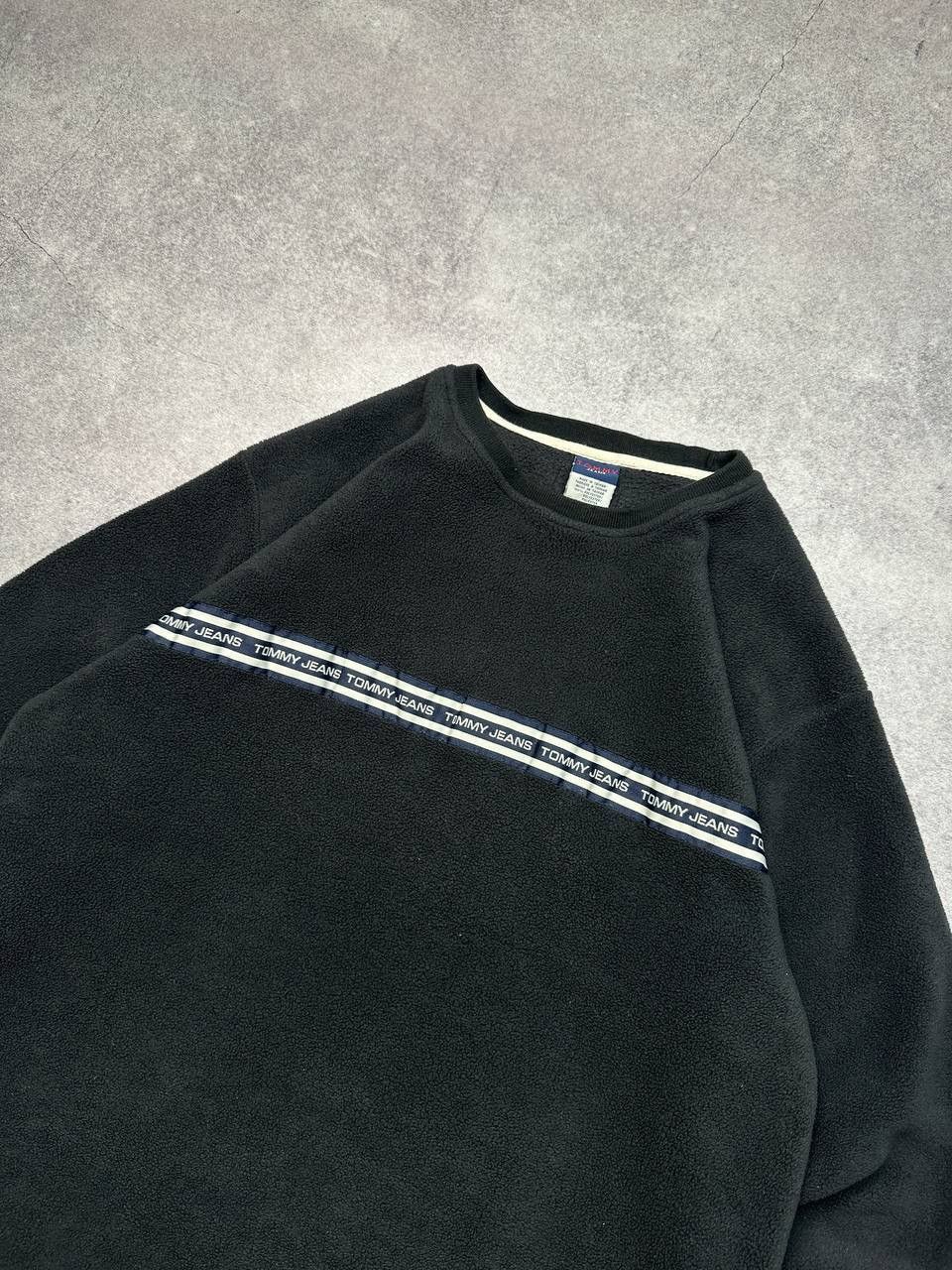 Tommy Hilfiger Vintage Black Tommy Jeans Fleece Sweatshirt, Size M Size US M / EU 48-50 / 2 - 2 Thumbnail