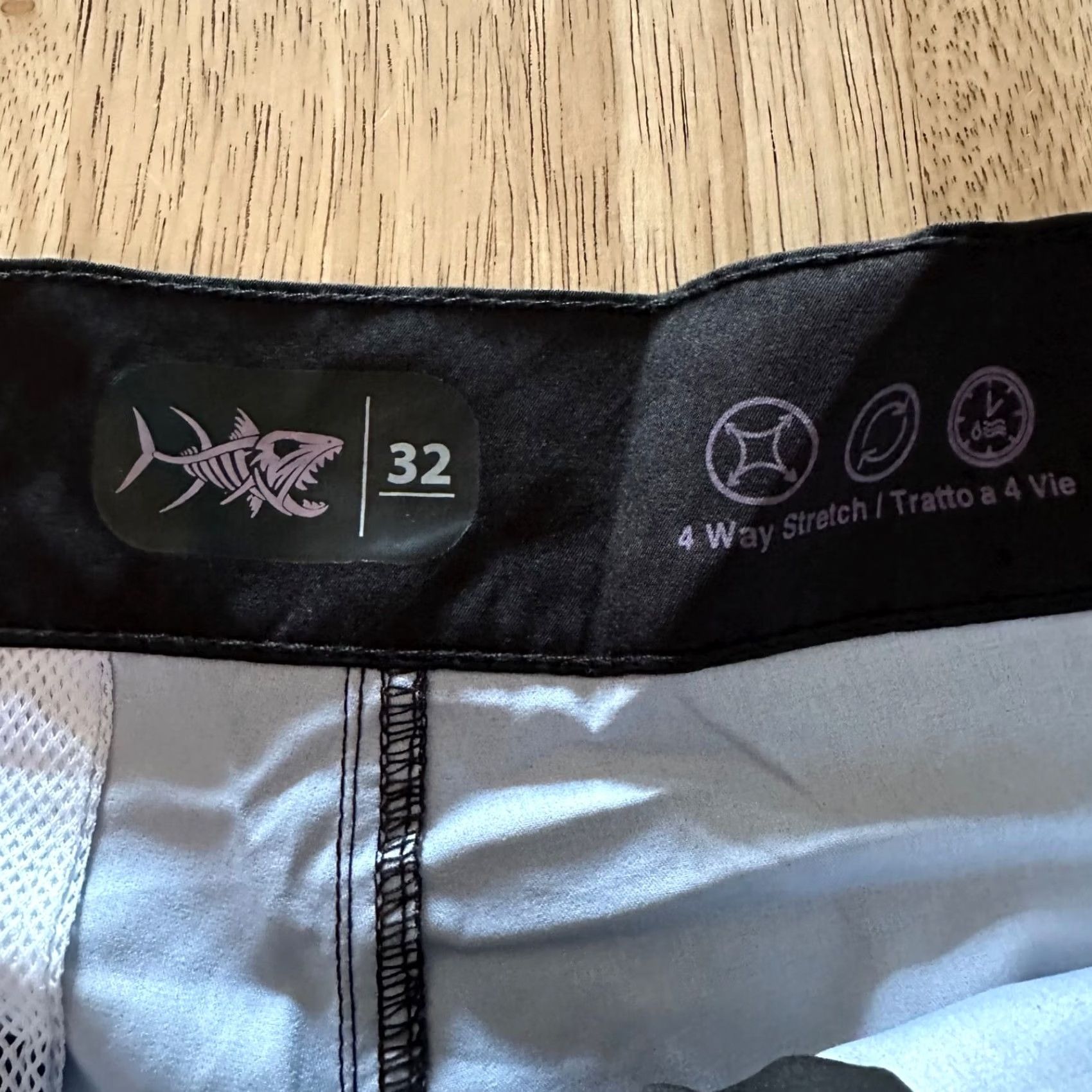 Vintage Psycho Tuna Boardshorts Mens 32 Black Navy w/ Stretch Size US 32 / EU 48 - 3 Thumbnail