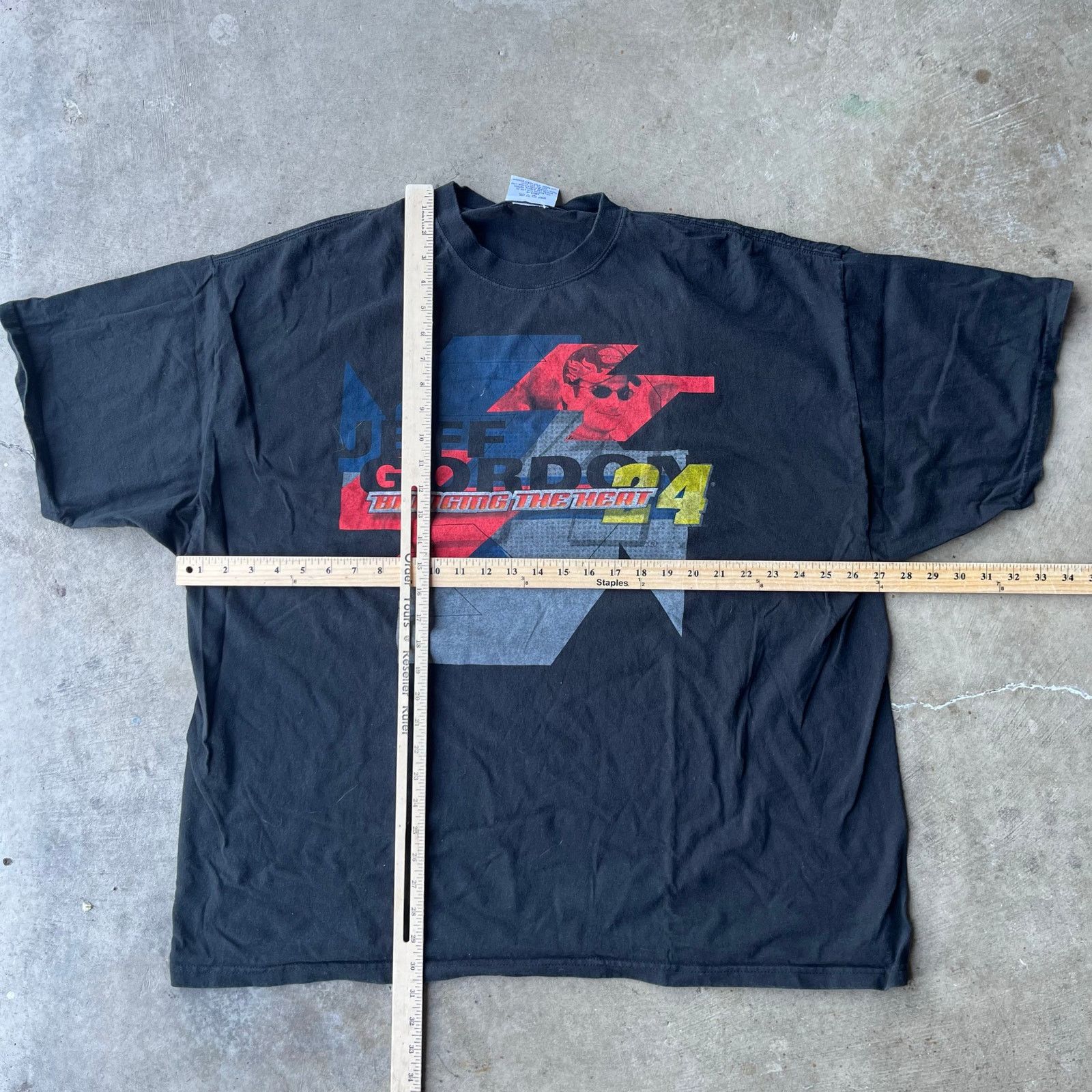 Vintage VINTAGE 90S 00S JEFF GORDON NASCAR GRAPHIC SHIRT 2XL BLACK Size US XXL / EU 58 / 5 - 6 Thumbnail