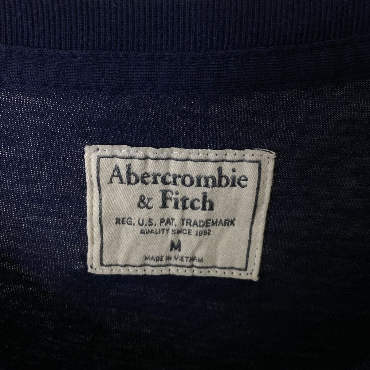 Abercrombie & Fitch Y2K Abercrombie & Fitch T Shirt Size US L / EU 52-54 / 3 - 3 Thumbnail