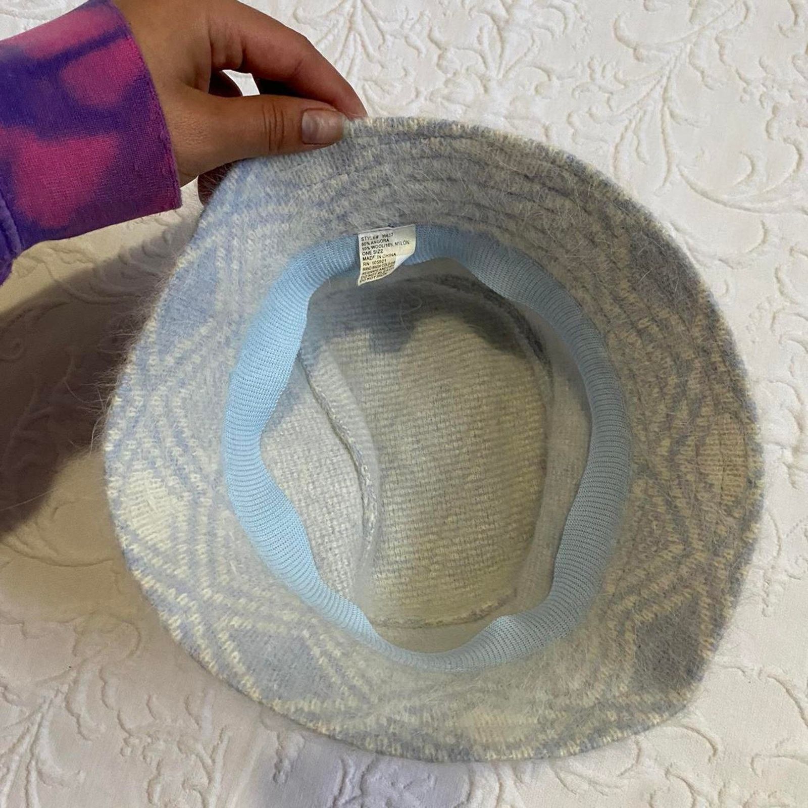 Other Baby blue white fuzzy bucket hat Size ONE SIZE - 5 Thumbnail