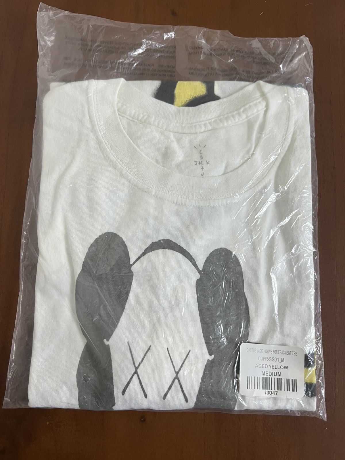 Fragment Design × Kaws × Travis Scott Travis Scott Cactus Jack + Kaws For Fragment Tee Size US M / EU 48-50 / 2 - 2 Thumbnail