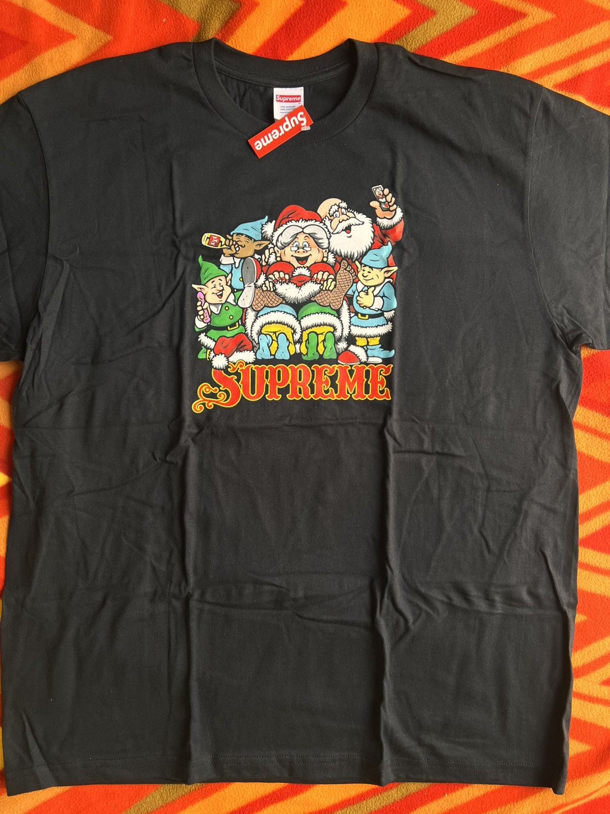 Supreme XL - Supreme Naughty Tee black santa tshirt Dwarfs holiday Size US XL / EU 56 / 4 - 5 Thumbnail