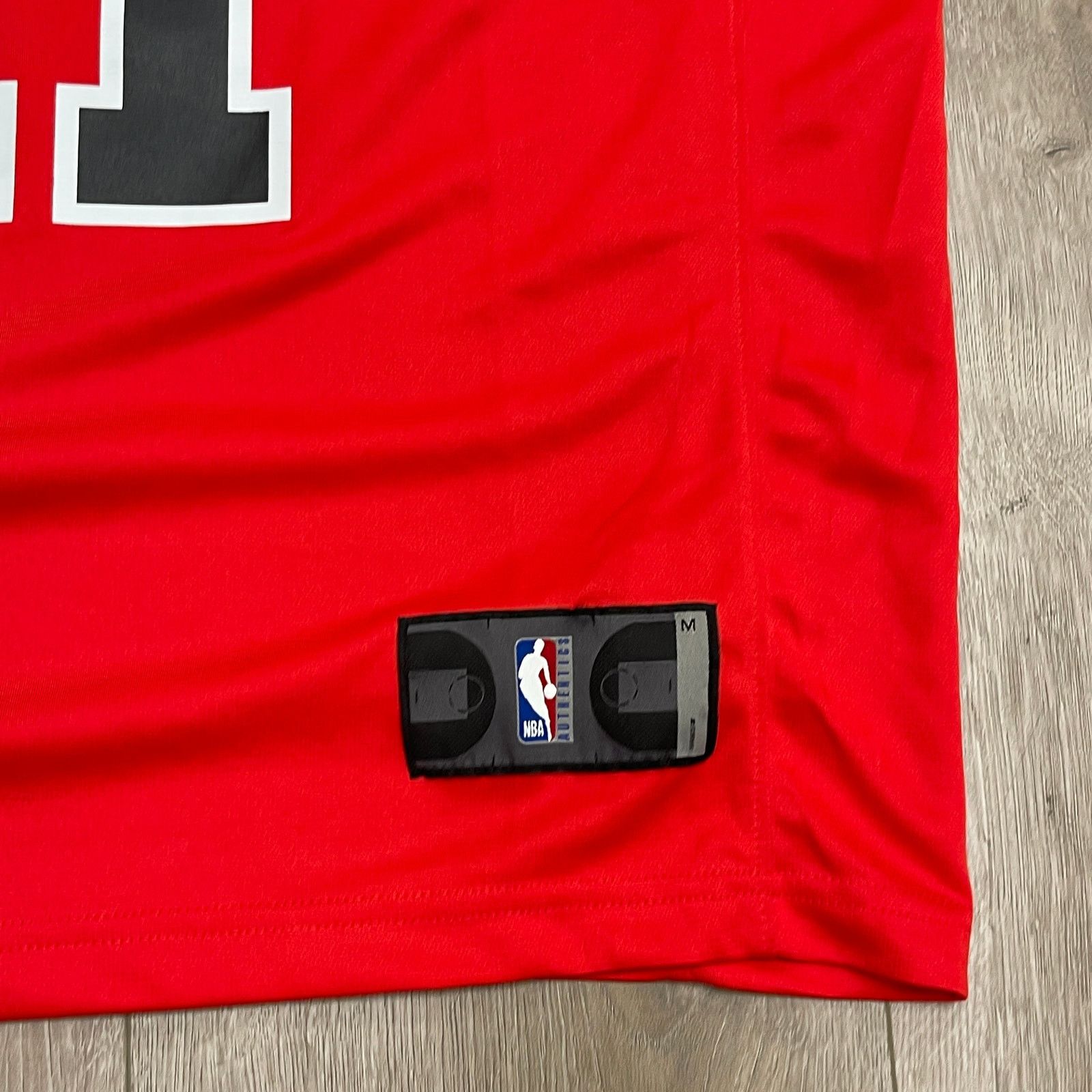 NBA Nike DeMar DeRozan Chicago Bulls Icon Edition jersey size M Size US M / EU 48-50 / 2 - 3 Thumbnail