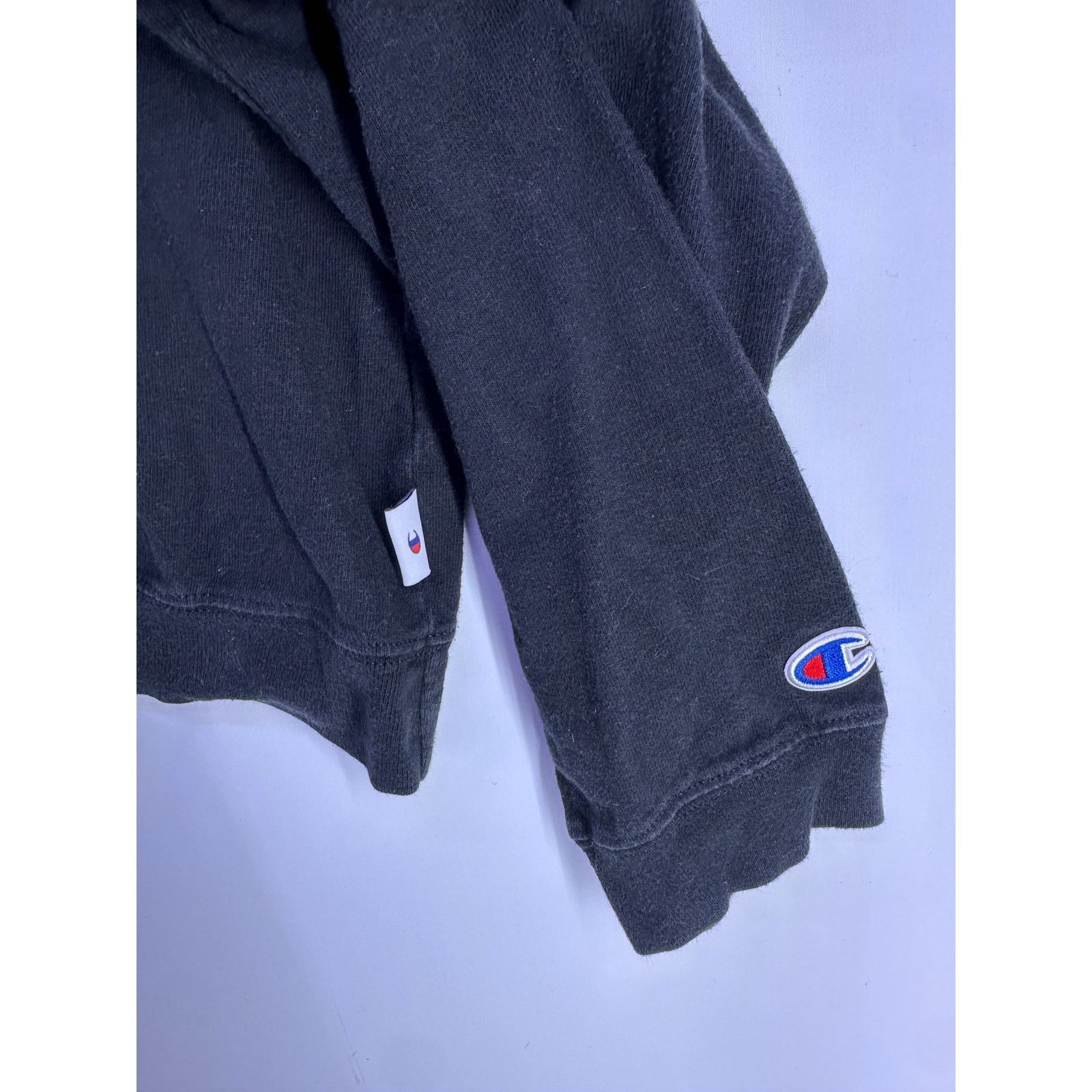 Champion Vintage Champion Crewneck Centered Logo Size Medium Size M / US 6-8 / IT 42-44 - 5 Thumbnail