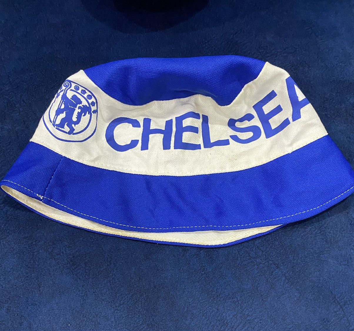 vtg chelsea bucket hat