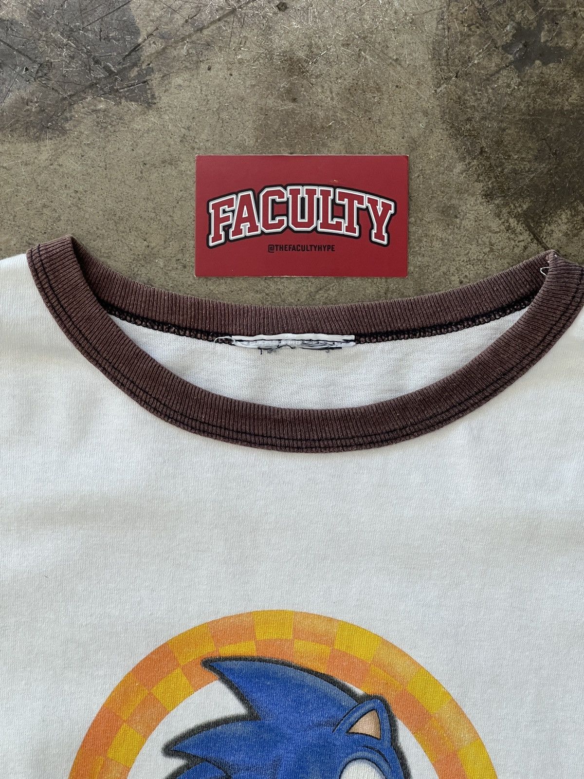 Vintage Vintage Sonic the Hedgehog Sega Video Game Ringer Tee Large Size US L / EU 52-54 / 3 - 3 Thumbnail