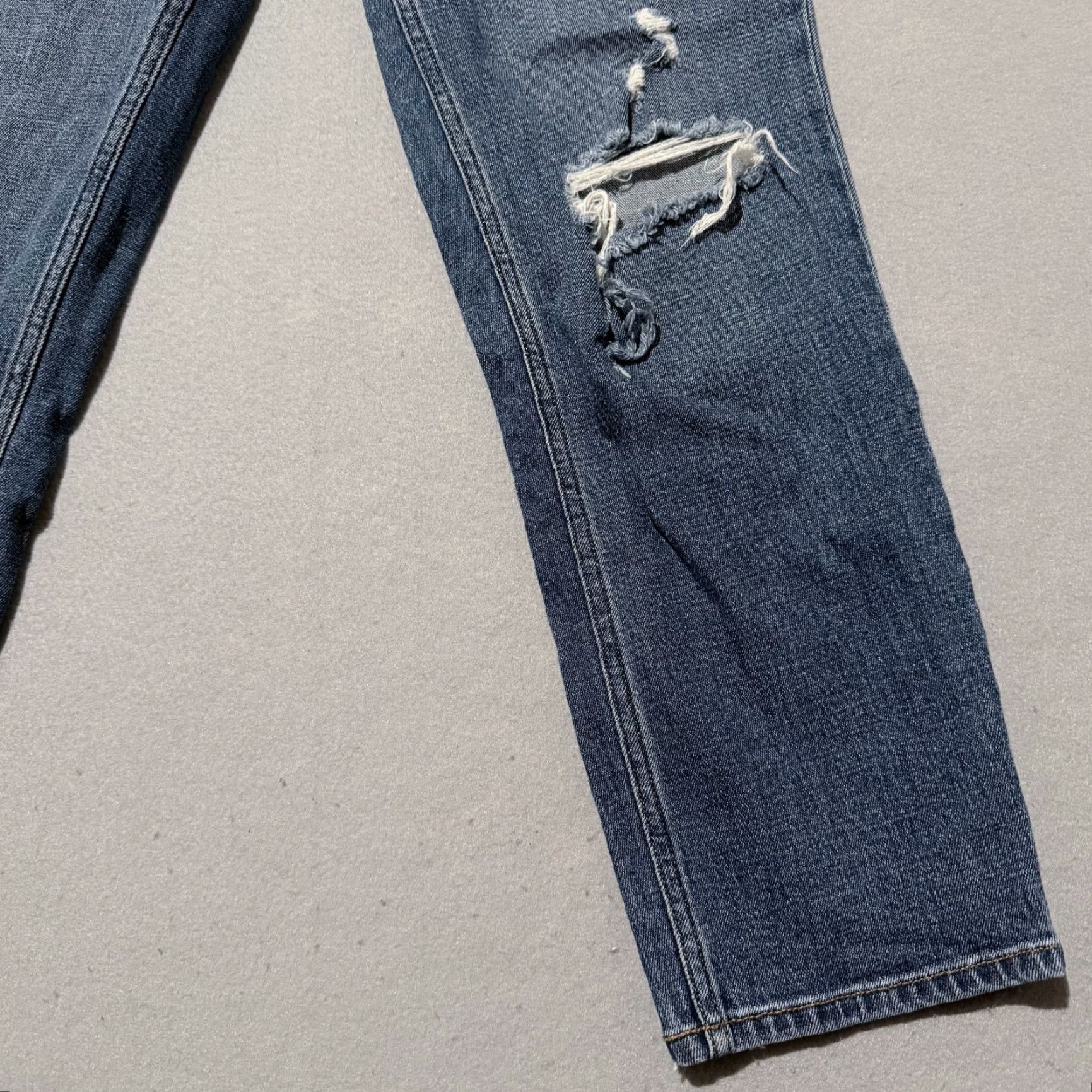 Abercrombie & Fitch Abercrombie & Fitch The Mom High Rise Jeans Women's Blue Denim Distressed - 4 Size 27" / US 4 / IT 40 - 4 Thumbnail