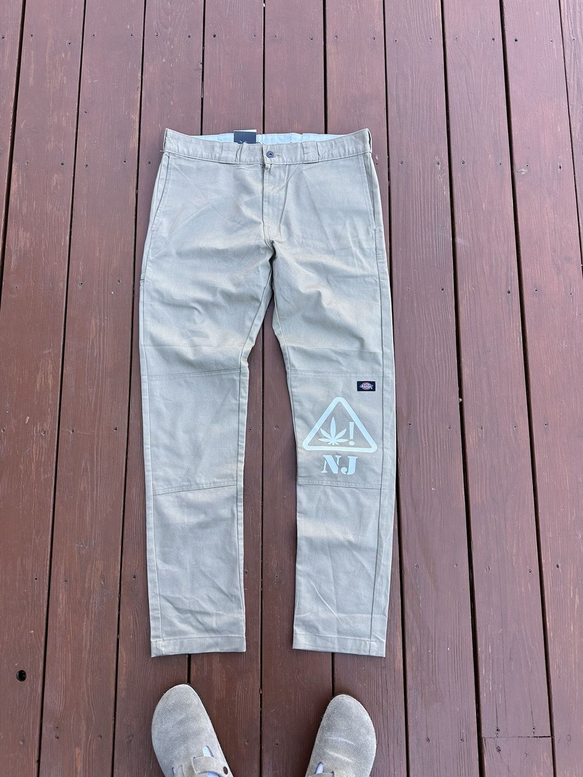 Dickies × Vintage Men’s Casual Pants Dickies NJ Cannabis Size US 36 / EU 52 - 2 Thumbnail