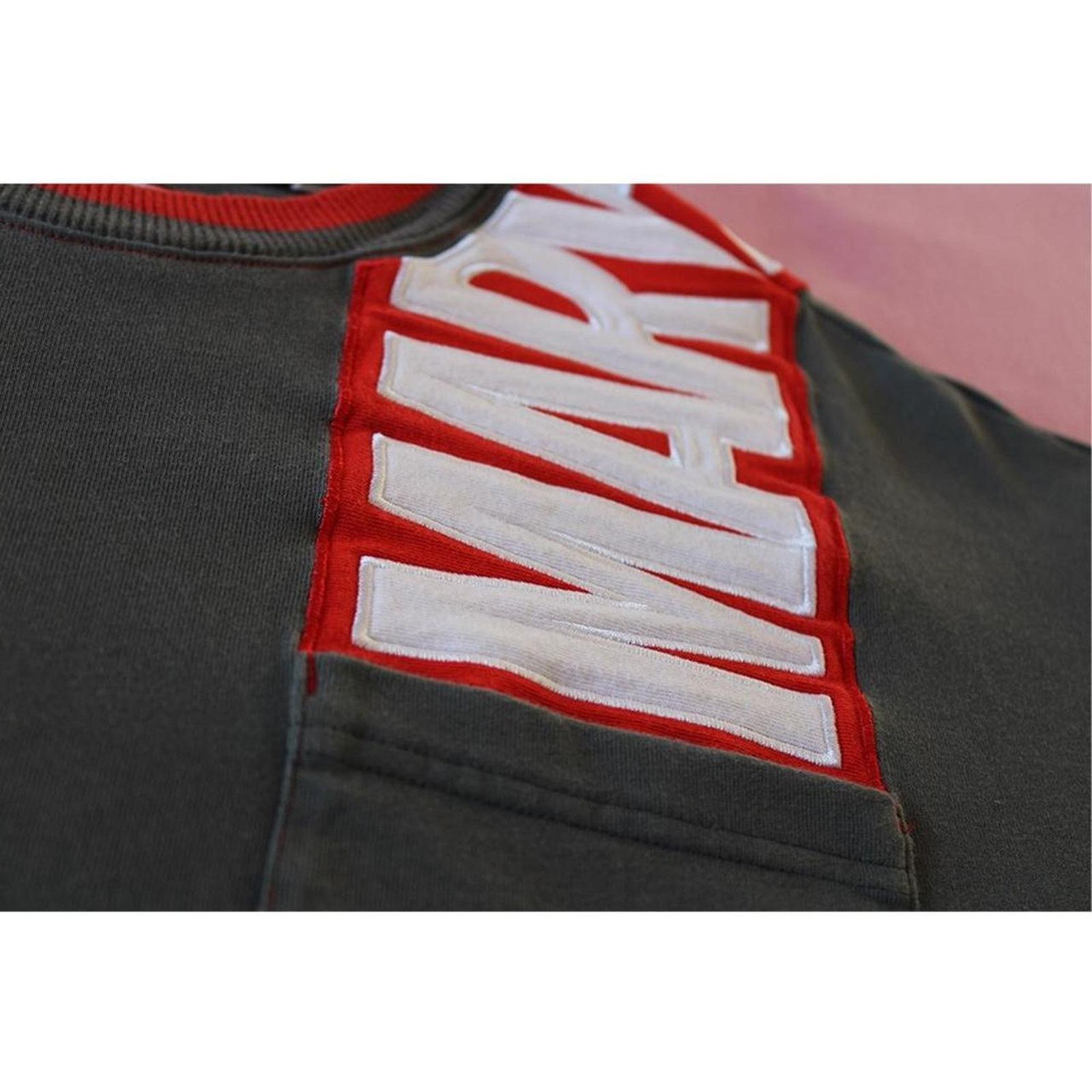& Other Stories Y2K Gray Marvel Embroidered Graphic Tee Size US XL / EU 56 / 4 - 6 Thumbnail