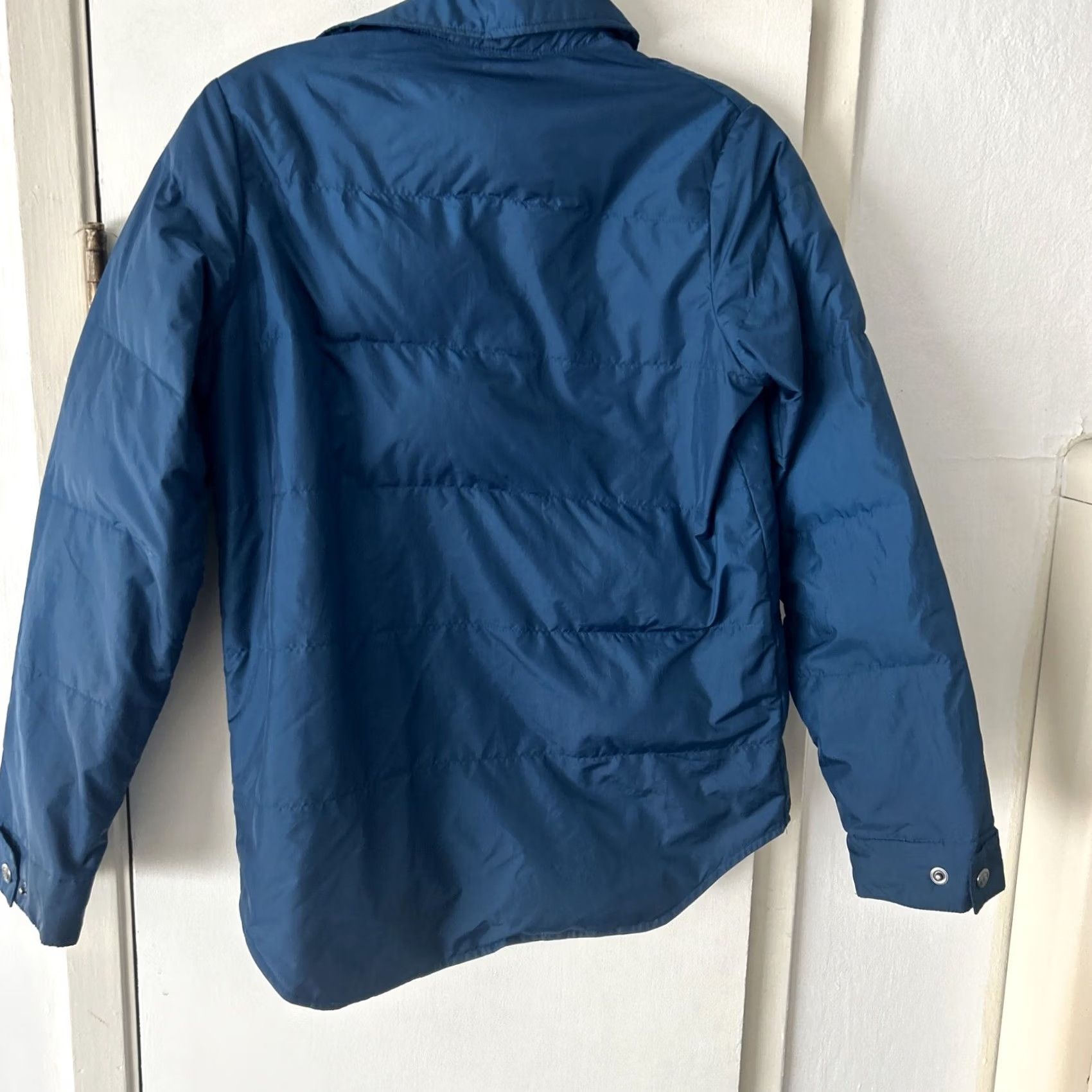 Obermeyer VINTAGE Obermeyer Lightweight Womens L Casual Blue Down Button Up Shacket EUC Size L / US 10 / IT 46 - 5 Thumbnail