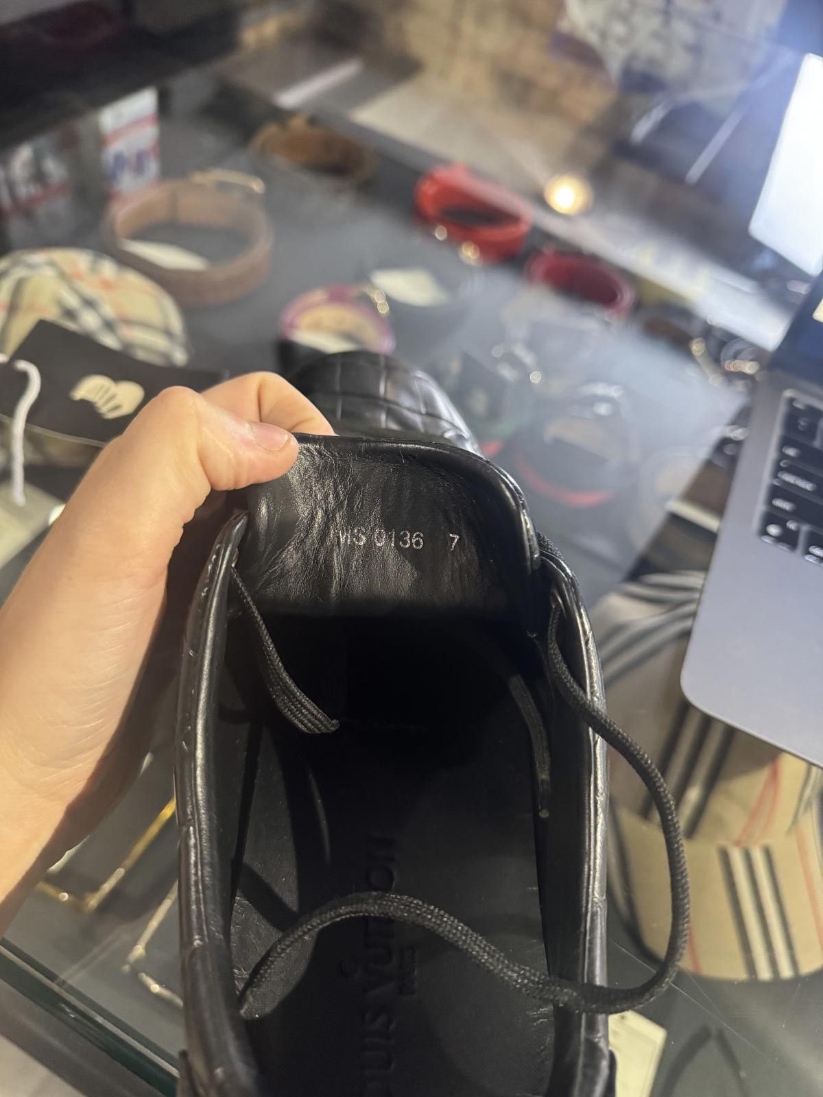 Louis Vuitton Louis Vuitton Frontrow Black Embossed Leather Sneakers Size US 8 / EU 41 - 8 Thumbnail