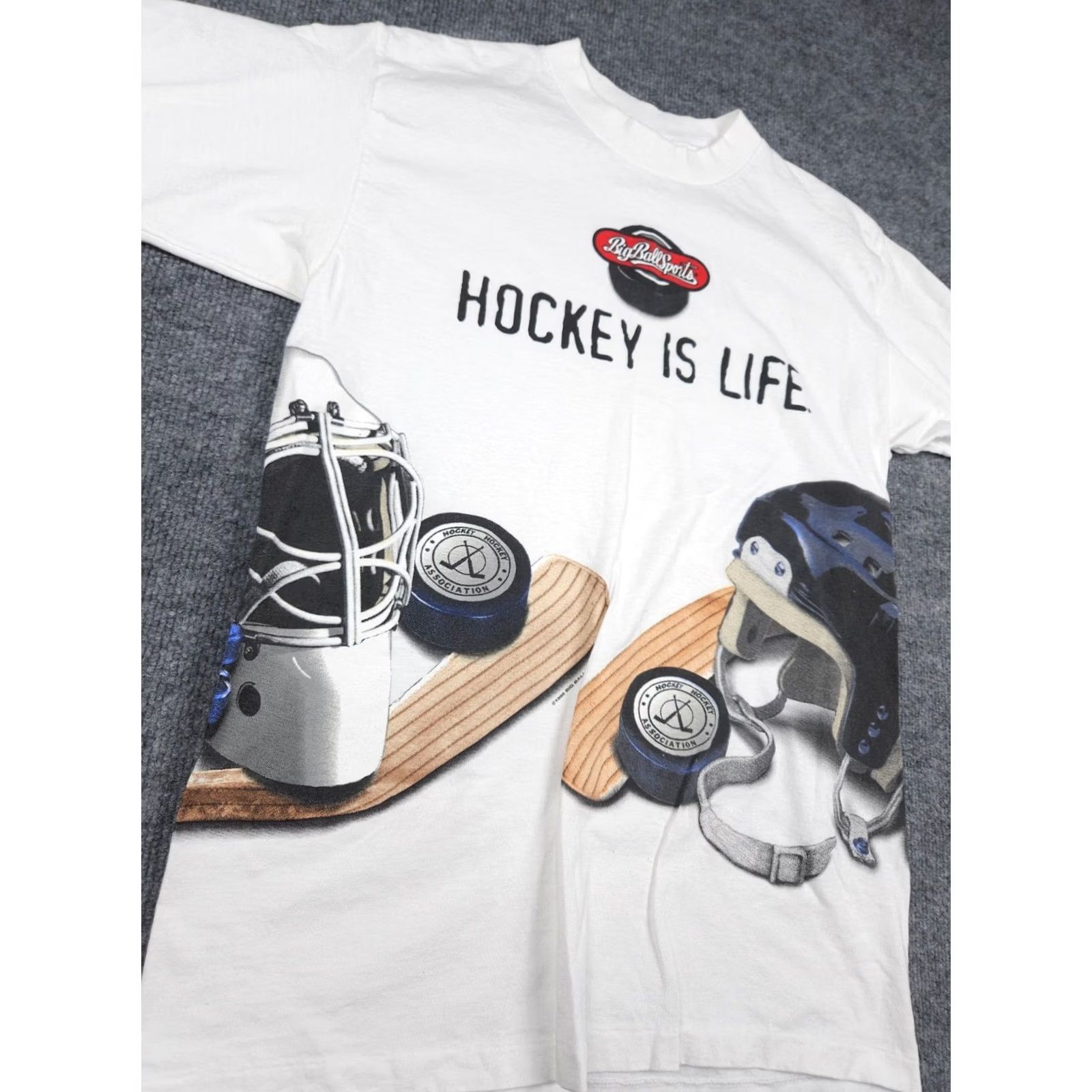 Vintage VINTAGE Big Ball Sports Shirt T-Shirt Men's Large White AOP Hockey Is Life Single Stitch 90s Sports Mens Size US L / EU 52-54 / 3 - 3 Thumbnail