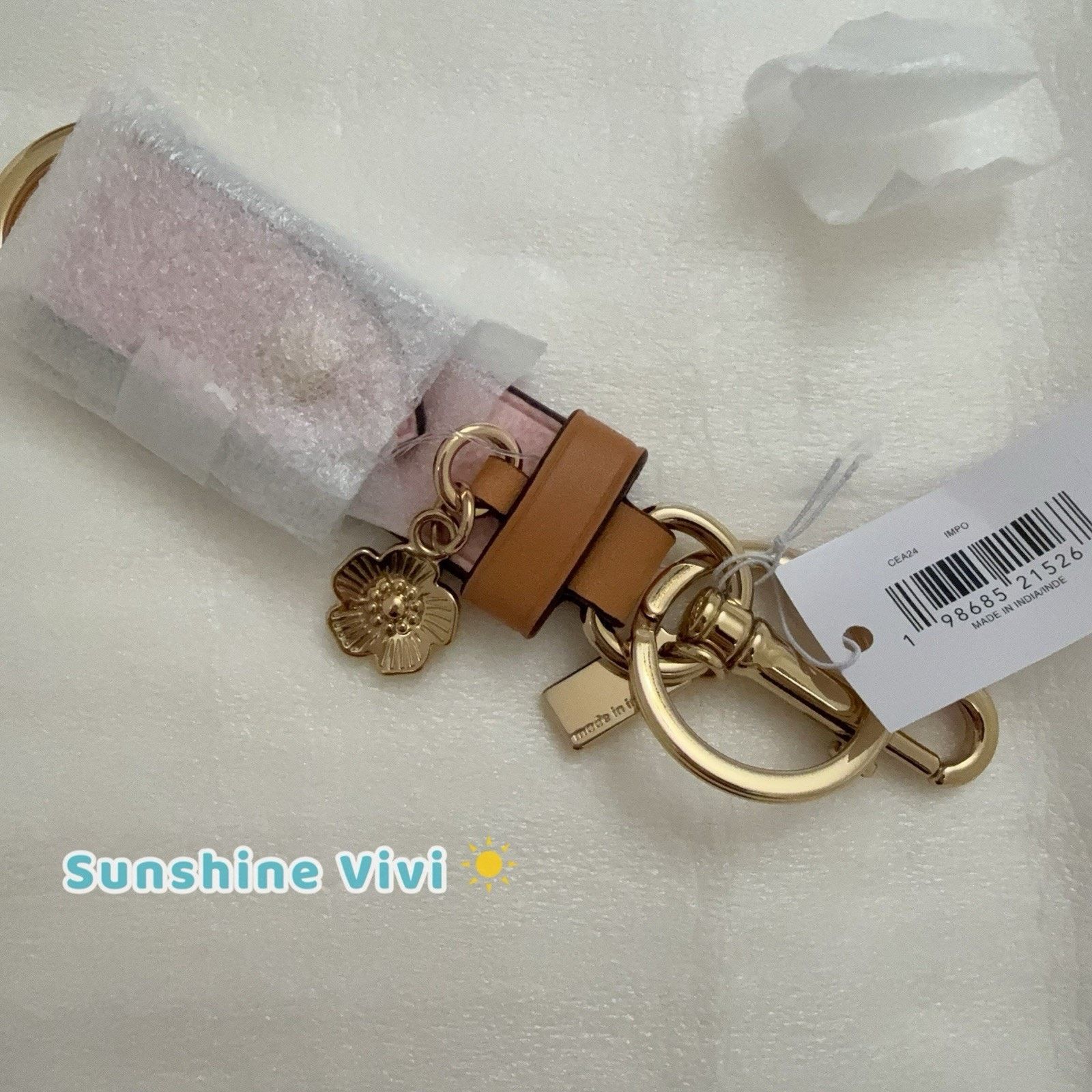 Coach NWT Coach Trigger Snap Bag Charm With Heart Charm CEA24 Size ONE SIZE - 1 Thumbnail