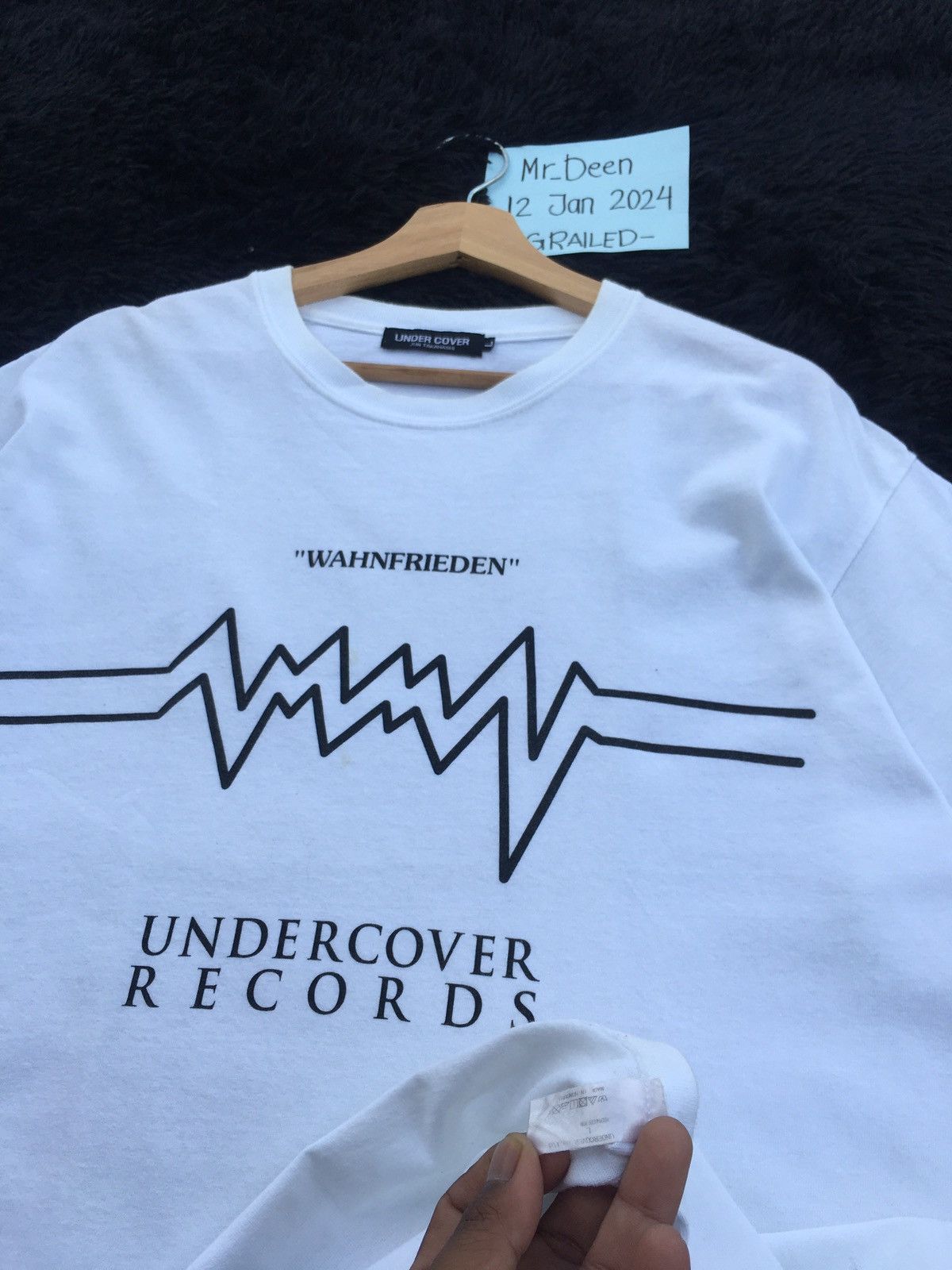 Undercover Rare UNDERCOVER Records “WAHNFRIEDEN” Spellout Tshirt Size US L / EU 52-54 / 3 - 12 Thumbnail